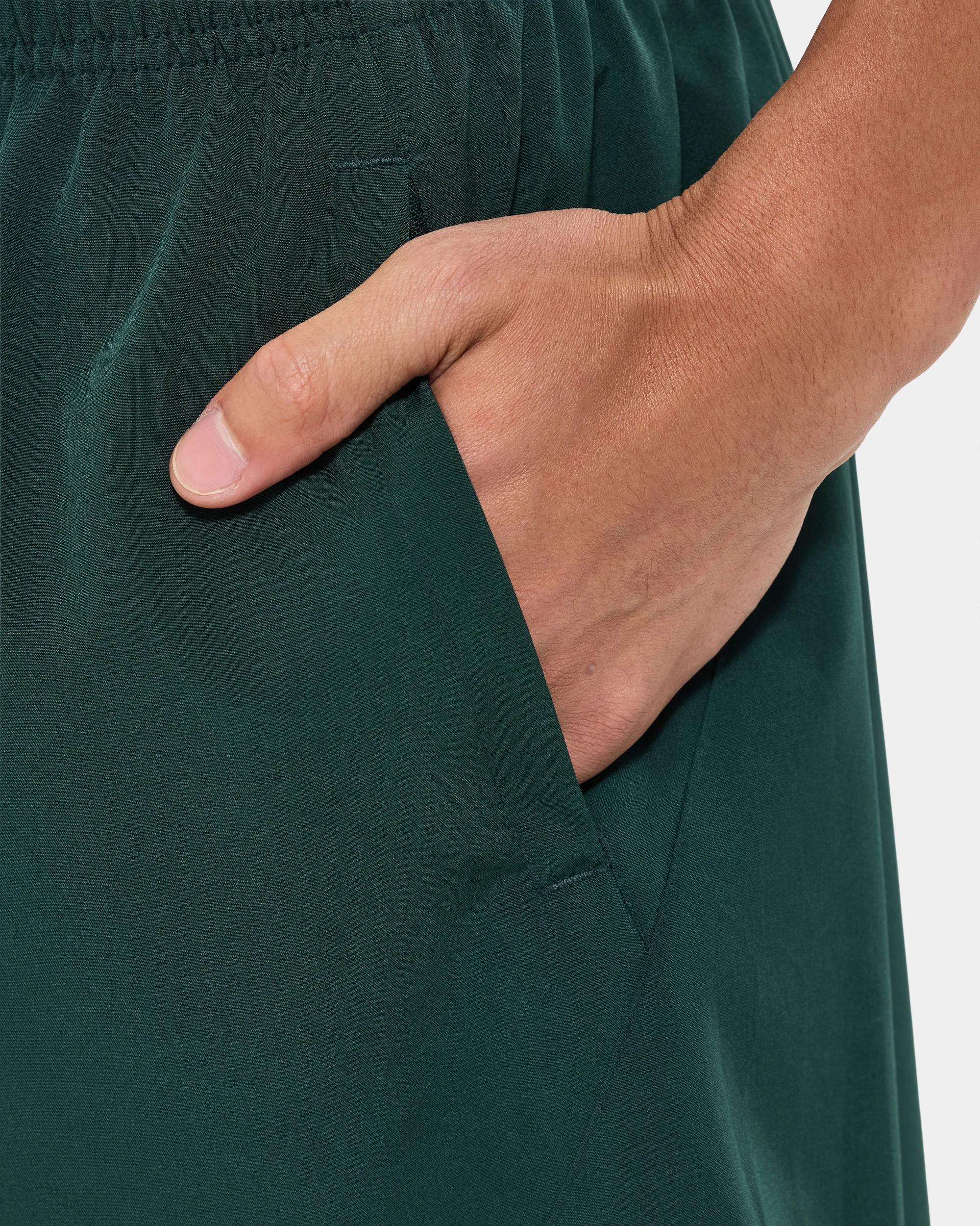 6 Fila Henry Shorts PINE GREEN, 6 of 8