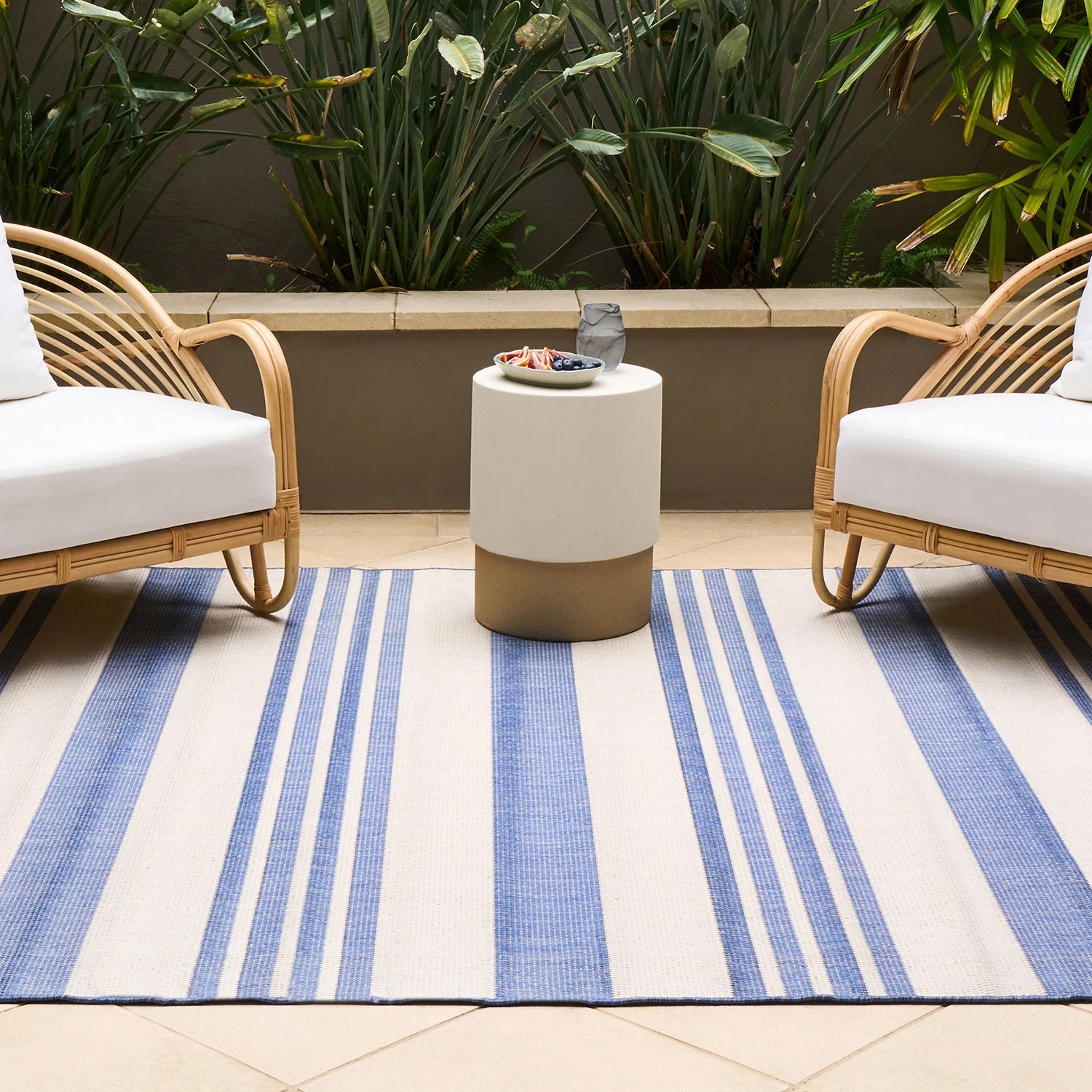 2 Common Ground Rugs Portman Alvi Outdoor 330x240cm - Extra Large Pet Friendly Floor Rug - Blue, 2 of 7