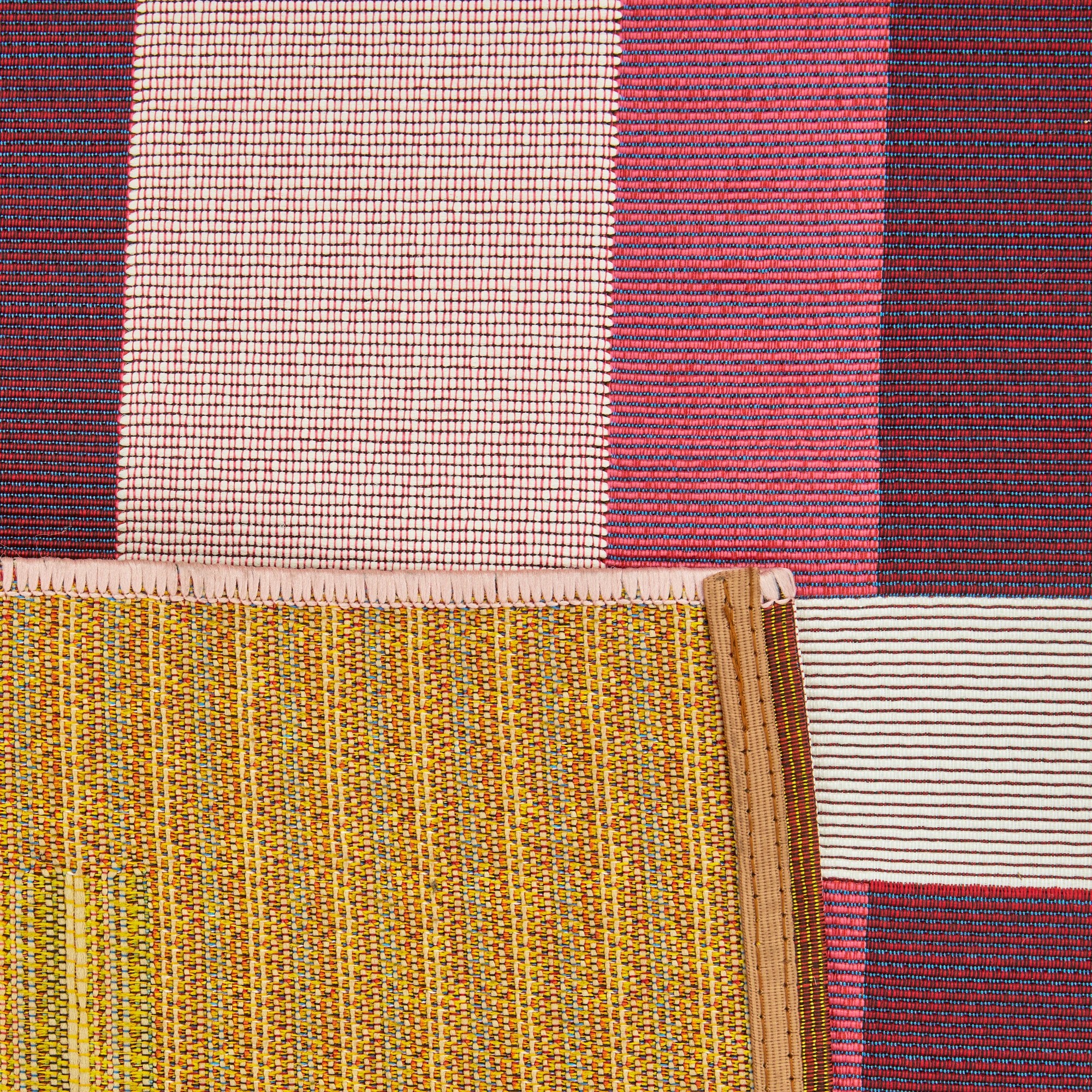 9 Common Ground Rugs Horizon Lattice 160x100cm - Small Pet Friendly Outdoor Floor Rug - Red - Pink, 9 of 9