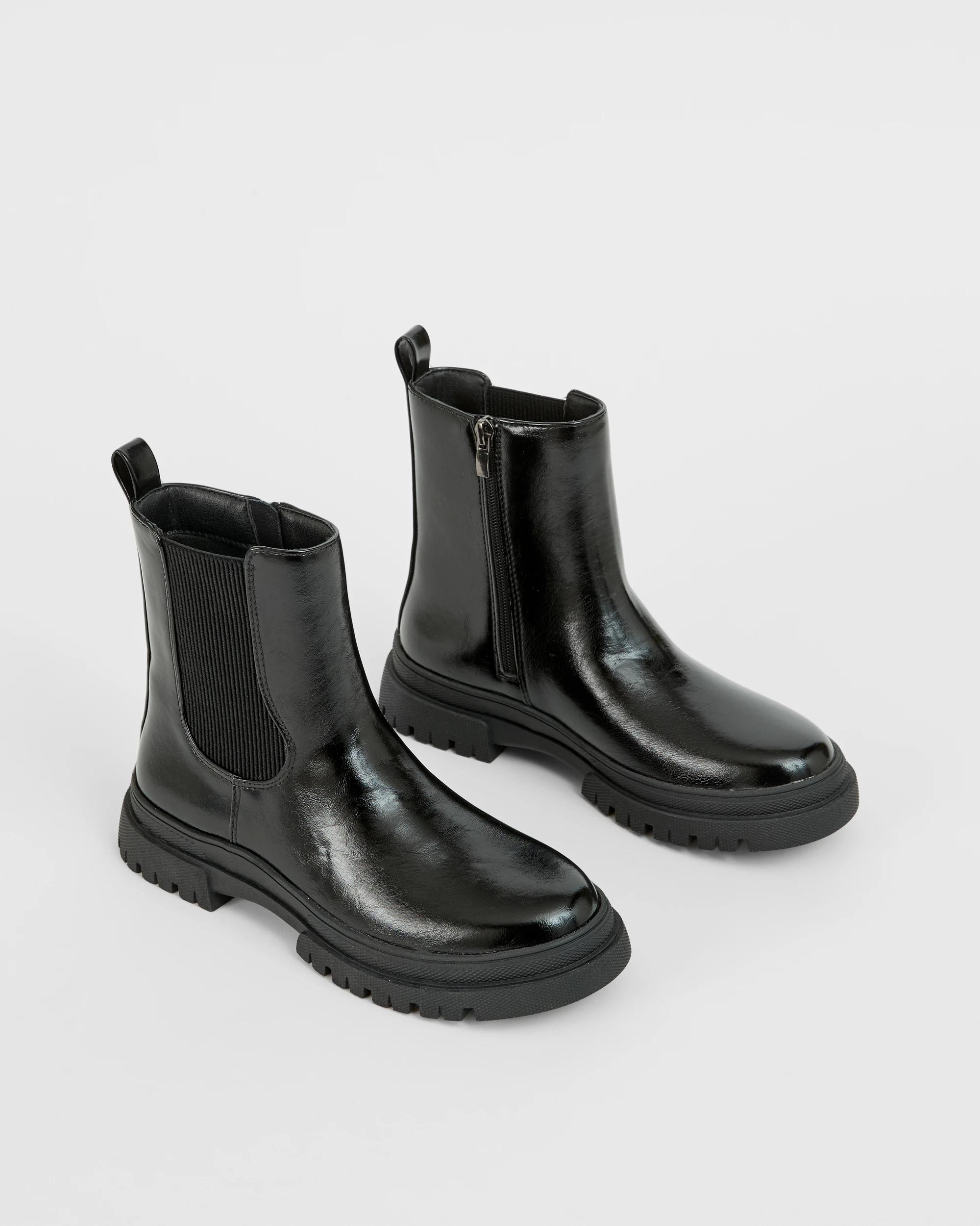 2 Target Kids Chunky Elastic Chelsea Boots BLACK, 2 of 3