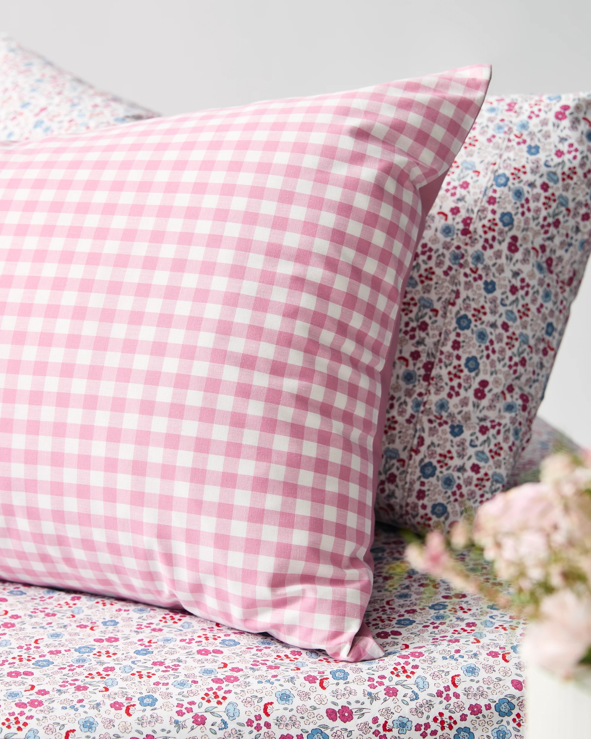 3 Target Parker Gingham Comforter Set - Single/King Single Bed - Pink, 3 of 10