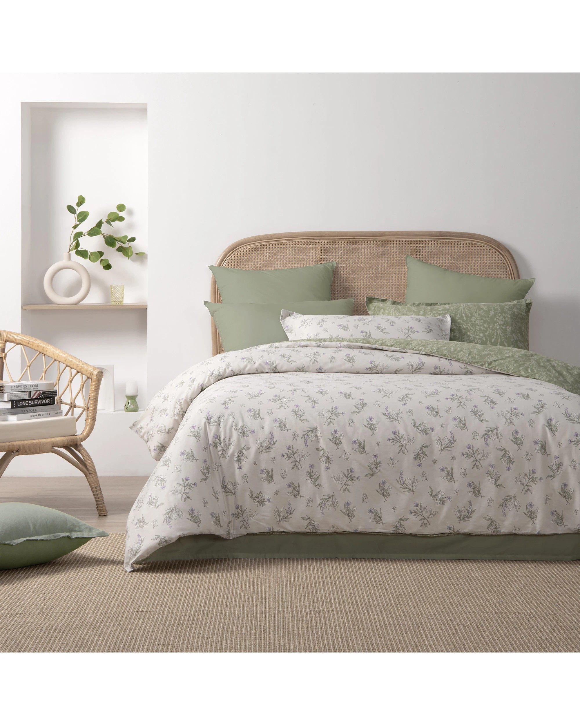 1 Dreamaker Adelle 100% Cotton Reversible Quilt Cover Set - Single Bed - Floral Sage, 1 of 8