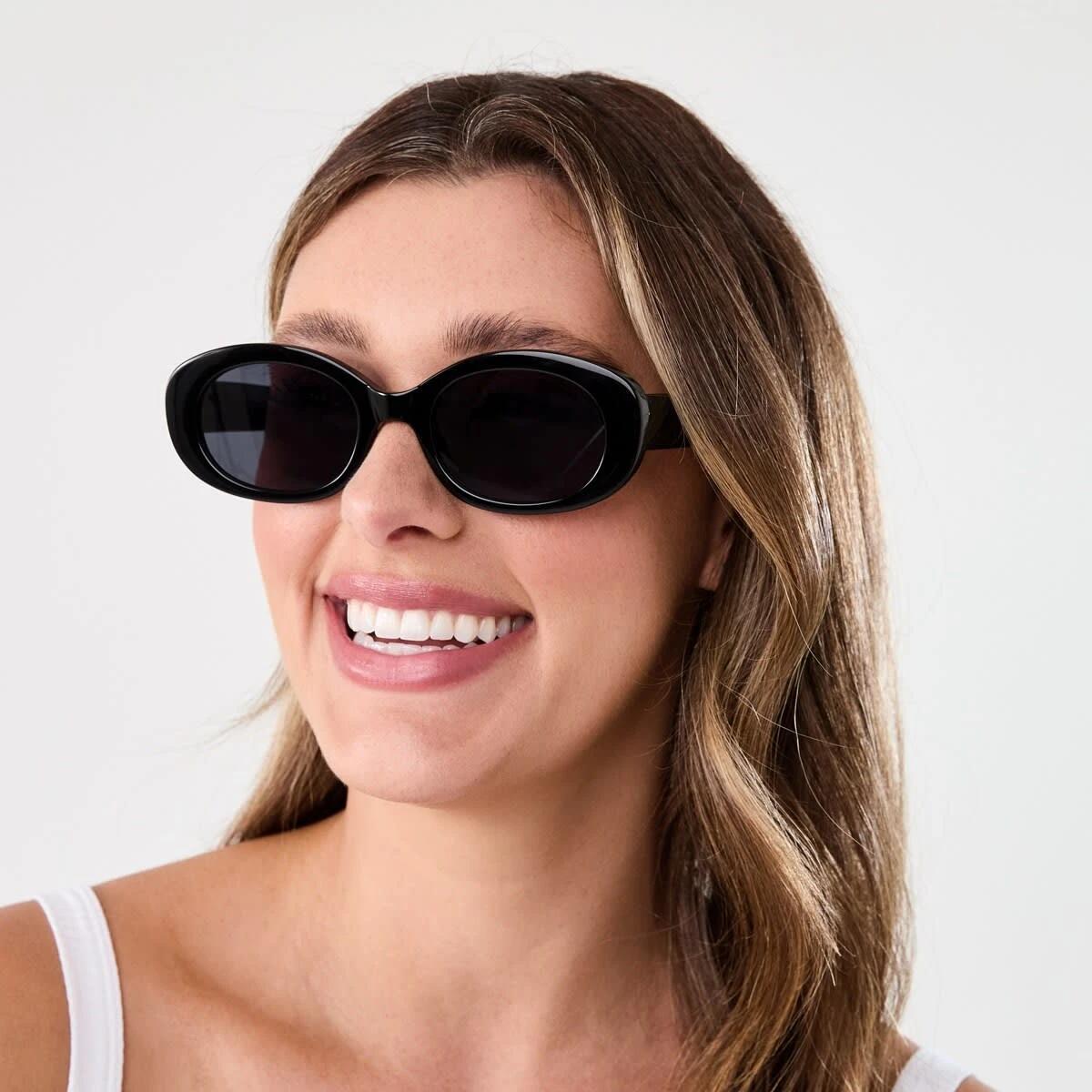 4 Womens Oval Sunglasses ACCESSORIES BLACK, 4 of 6