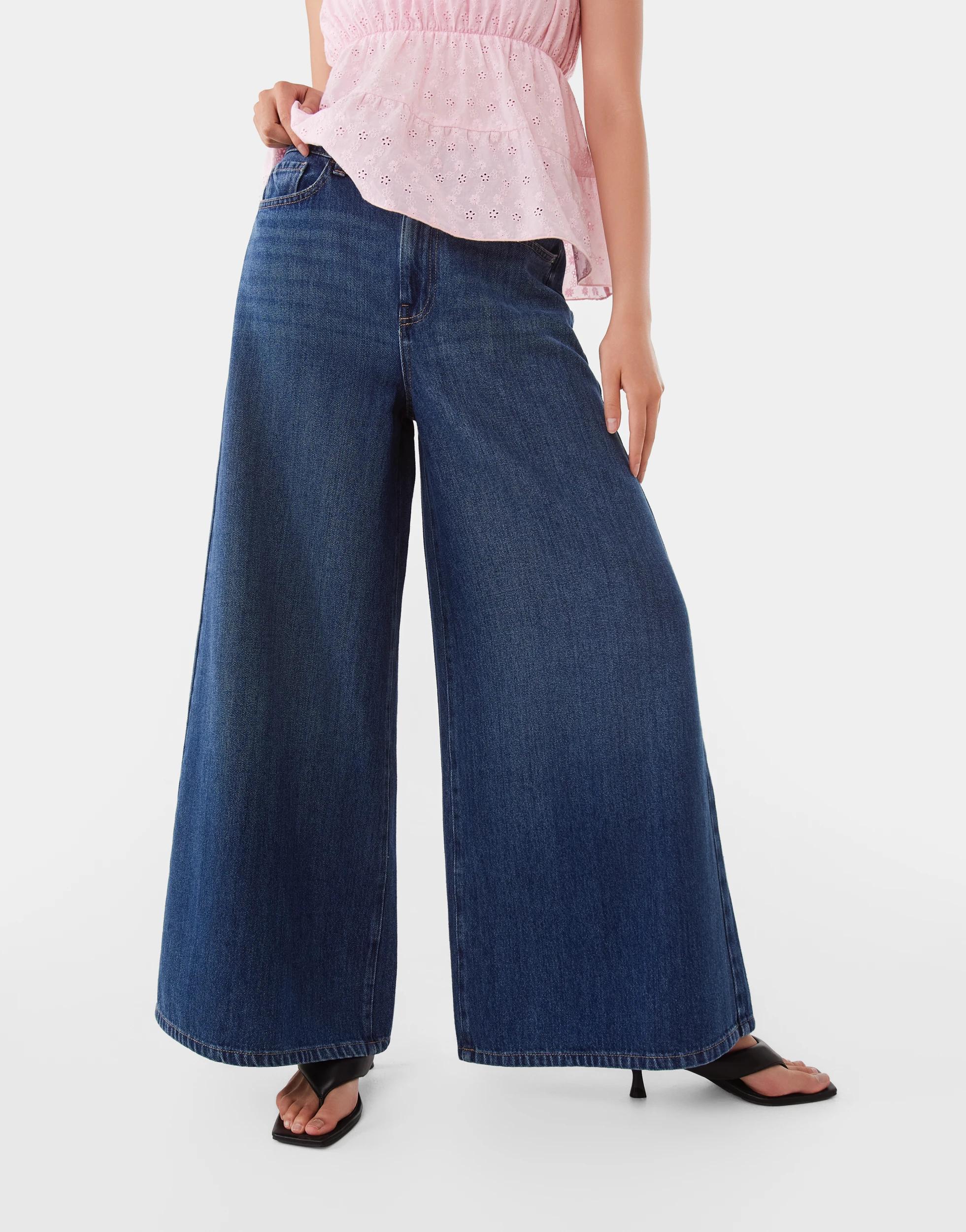 1 Palazzo Jeans Dark Wash, 1 of 9