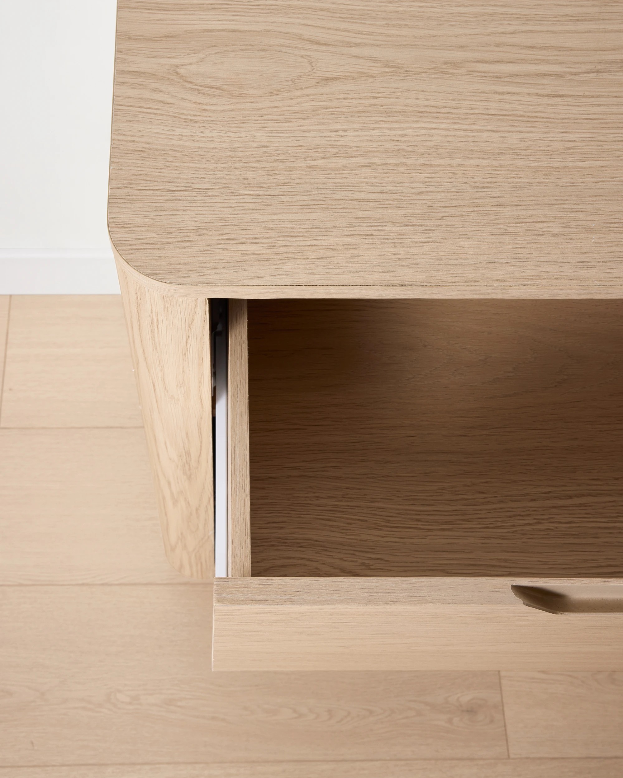 5 Miles 6 Drawer Chest - Oak, 5 of 6