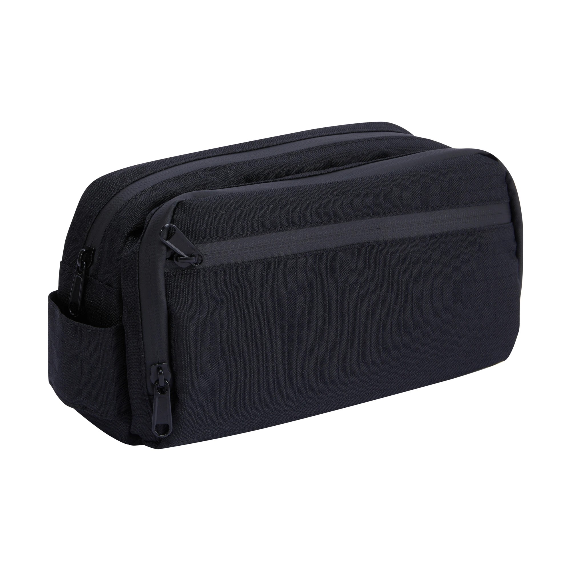 1 Groomsmith Wash Bag, 1 of 8
