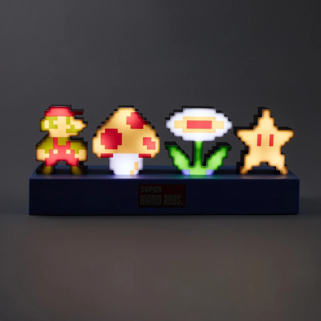 9 Super Mario Bros. Icons Light, 9 of 10