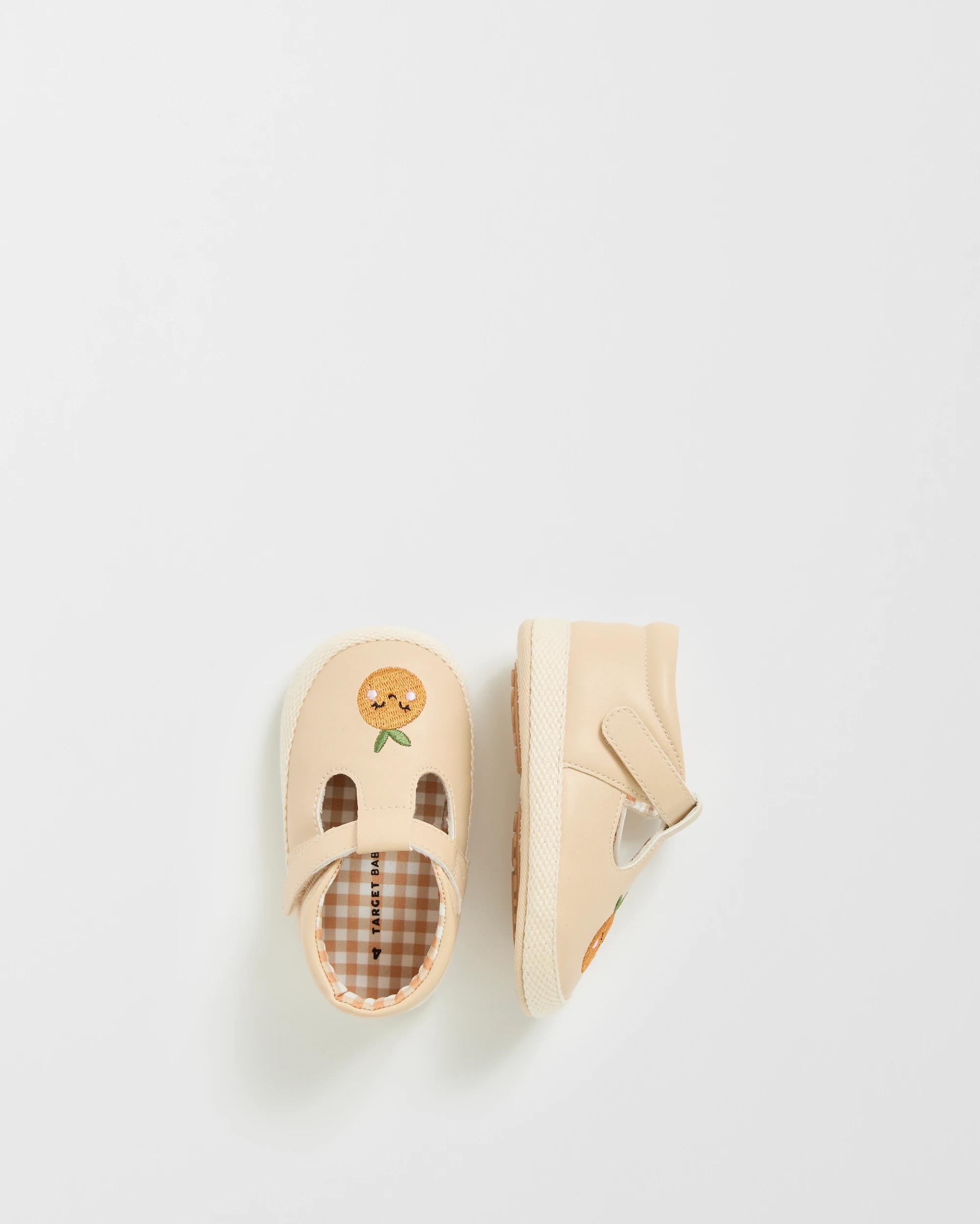 3 Target Baby Pre-Walker Applique Peach Pumps NATURAL, 3 of 3