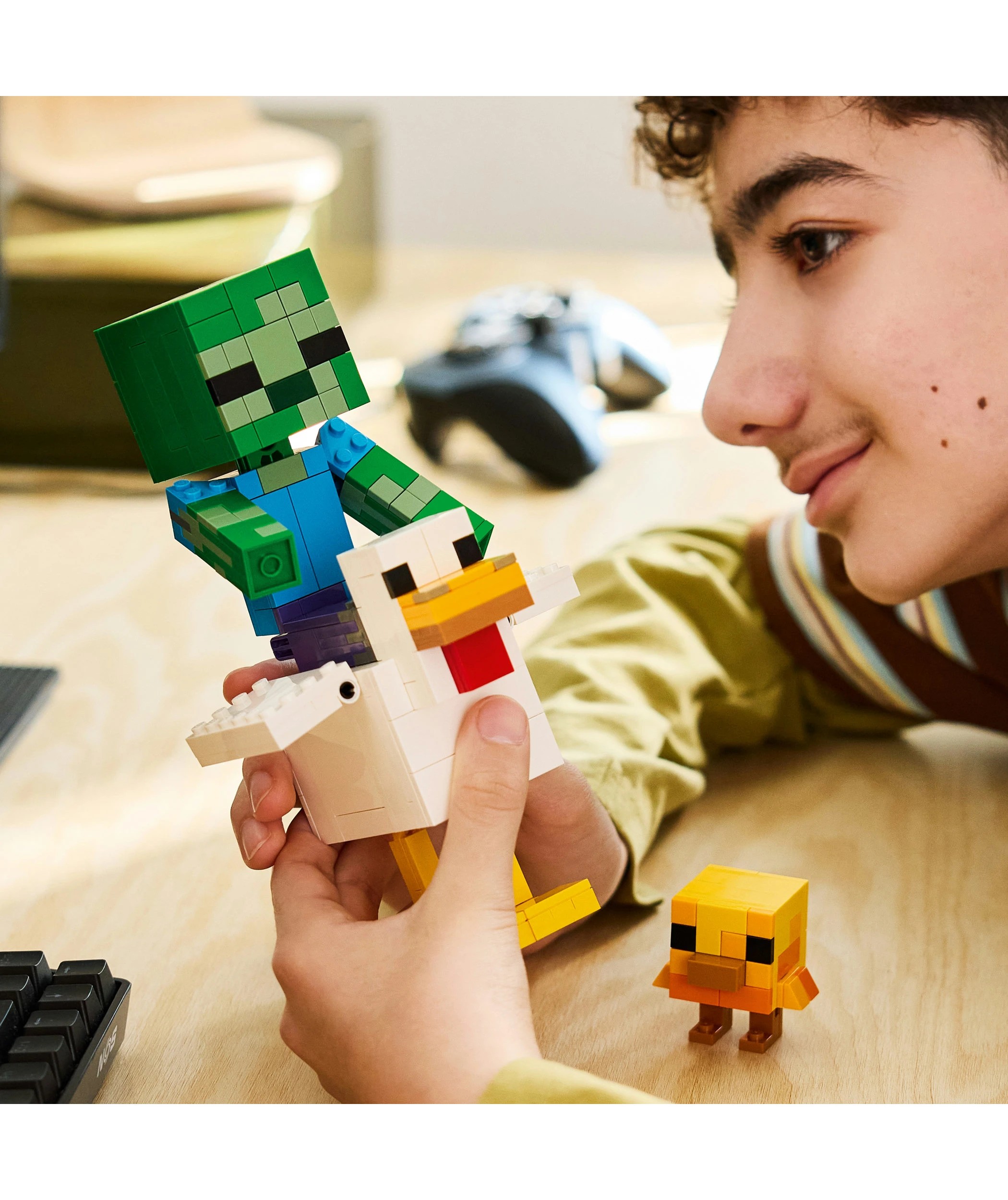 8 LEGO Minecraft Chicken Jockey 21582, 8 of 10