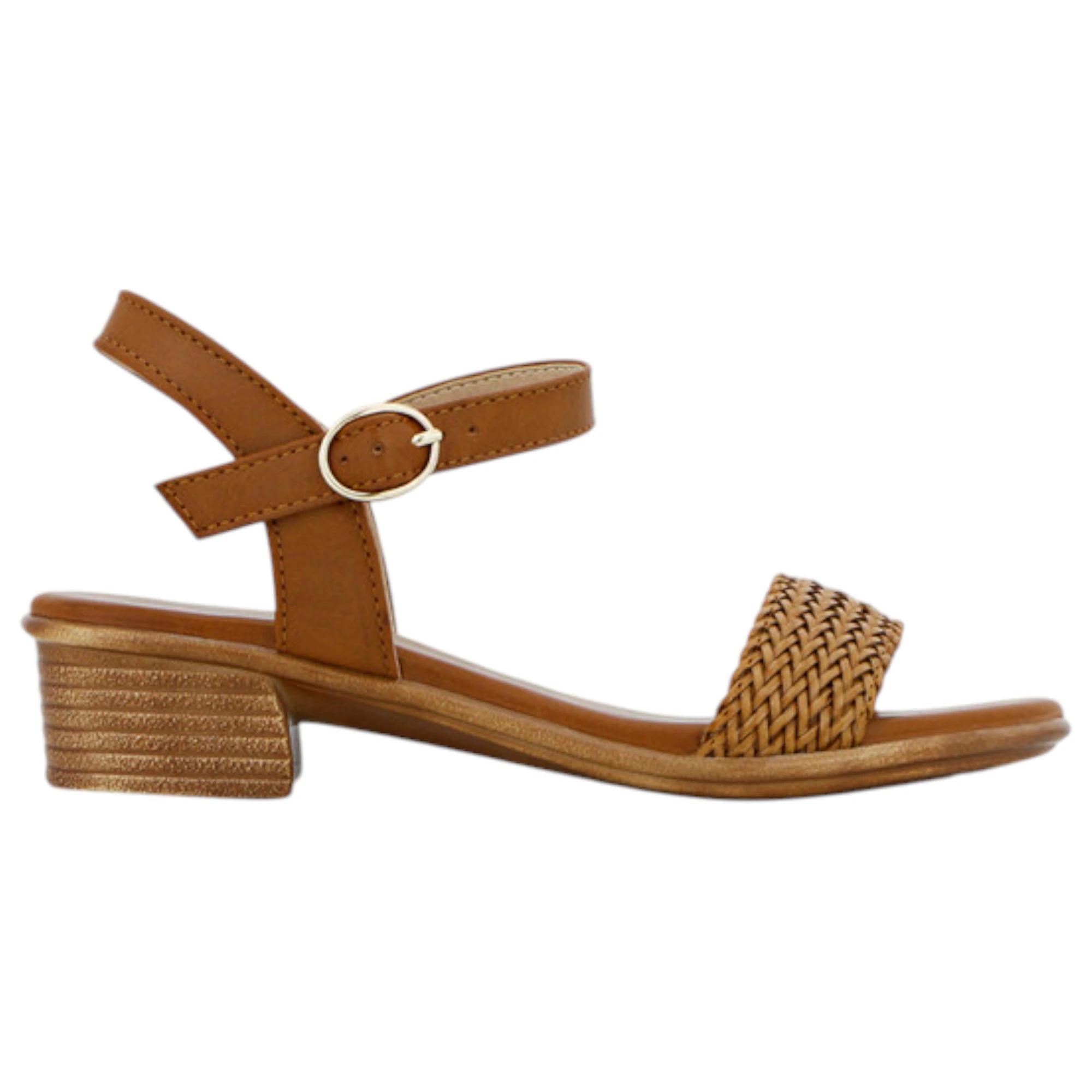 1 Bellissimo Womens Eve Flat Sandals TAN, 1 of 3