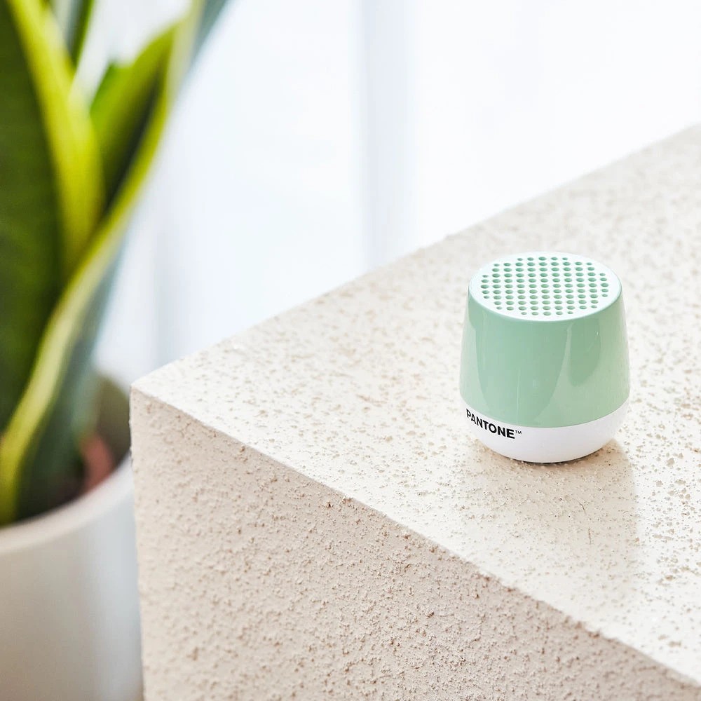 3 Lexon Mino+ Mini Bluetooth Speaker PANTONE - Green, 3 of 4