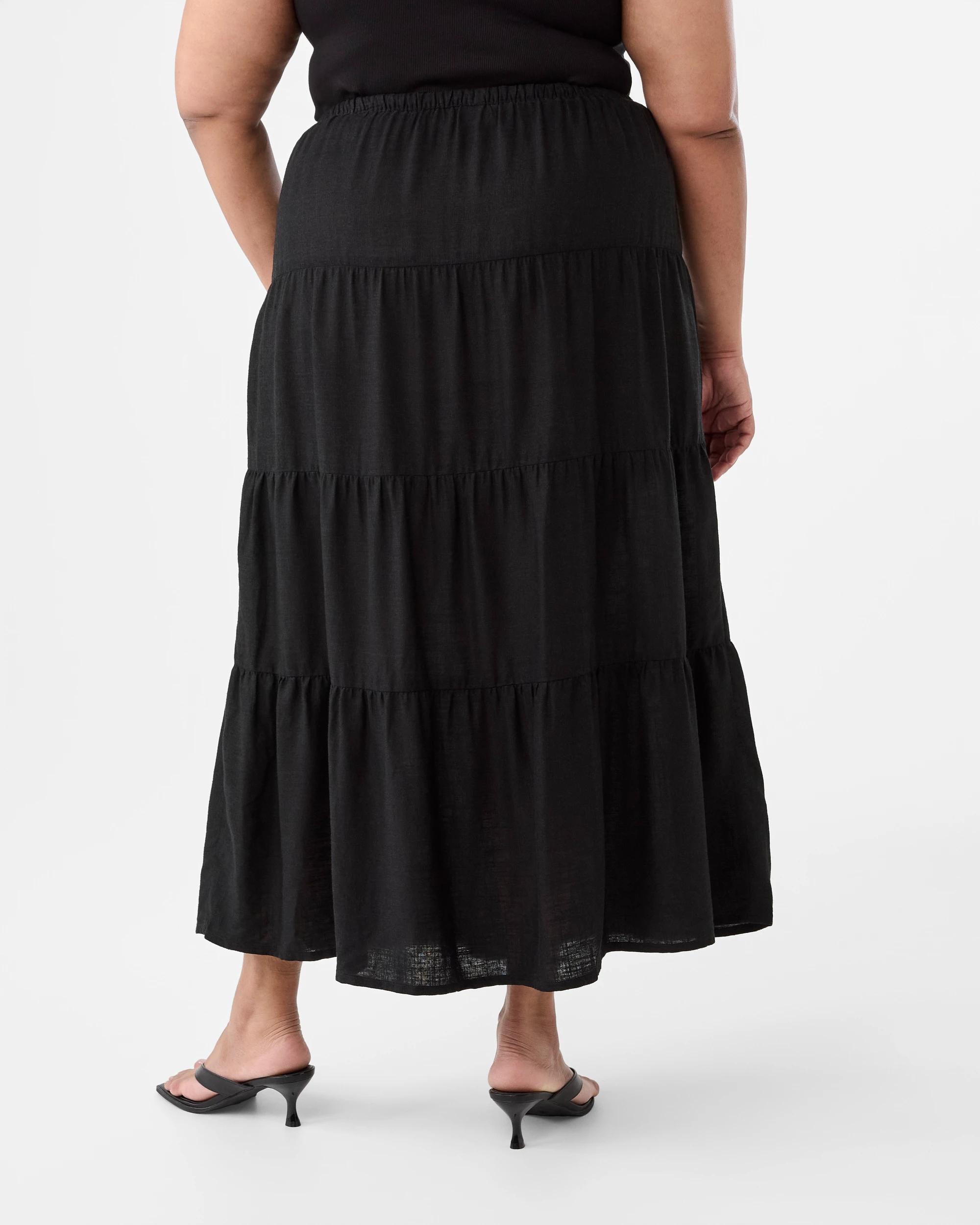 3 Curve Tiered Trim Maxi Skirt Black, 3 of 5
