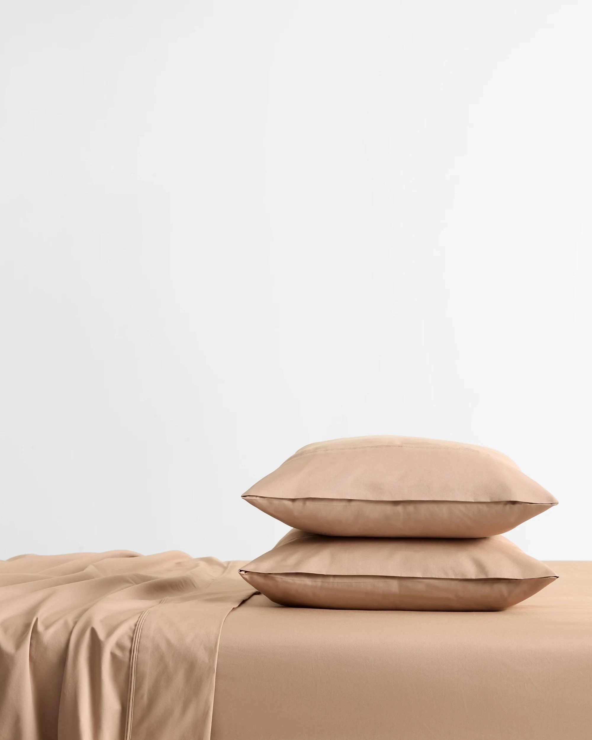 1 Egyptian Cotton 600 Thread Count Extra Deep Sheet Set - King Bed - Natural, 1 of 3