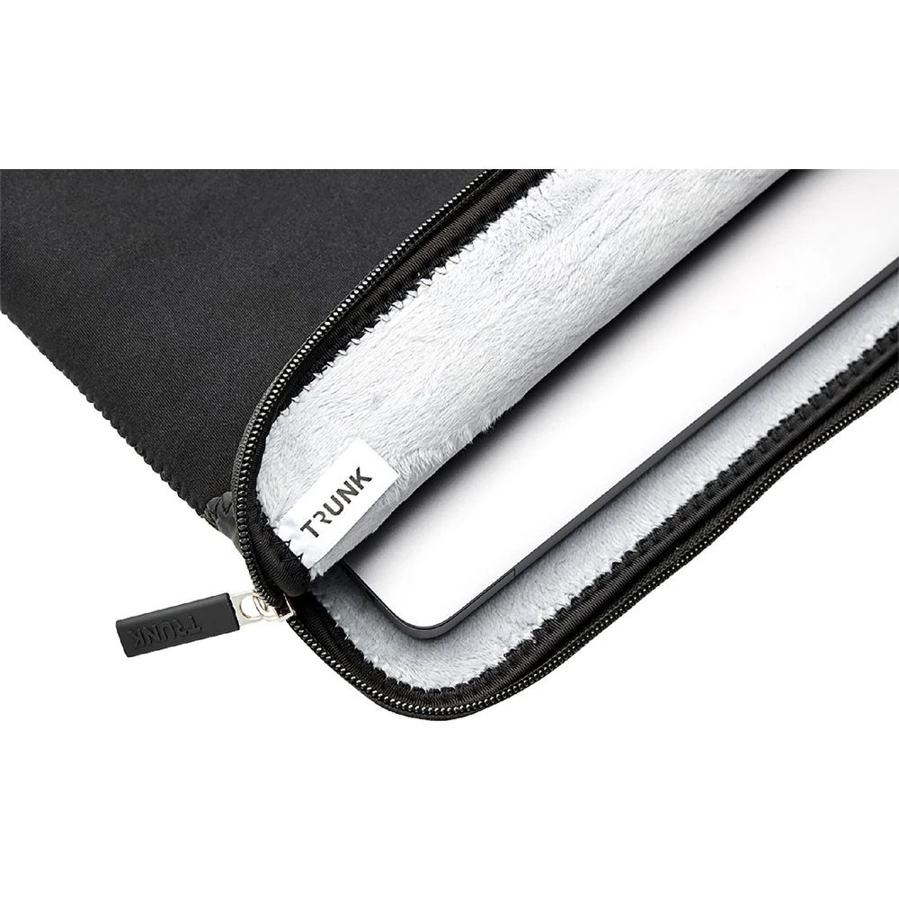3 TRUNK Neoprene Laptop Sleeve 13.3" Black, 3 of 6