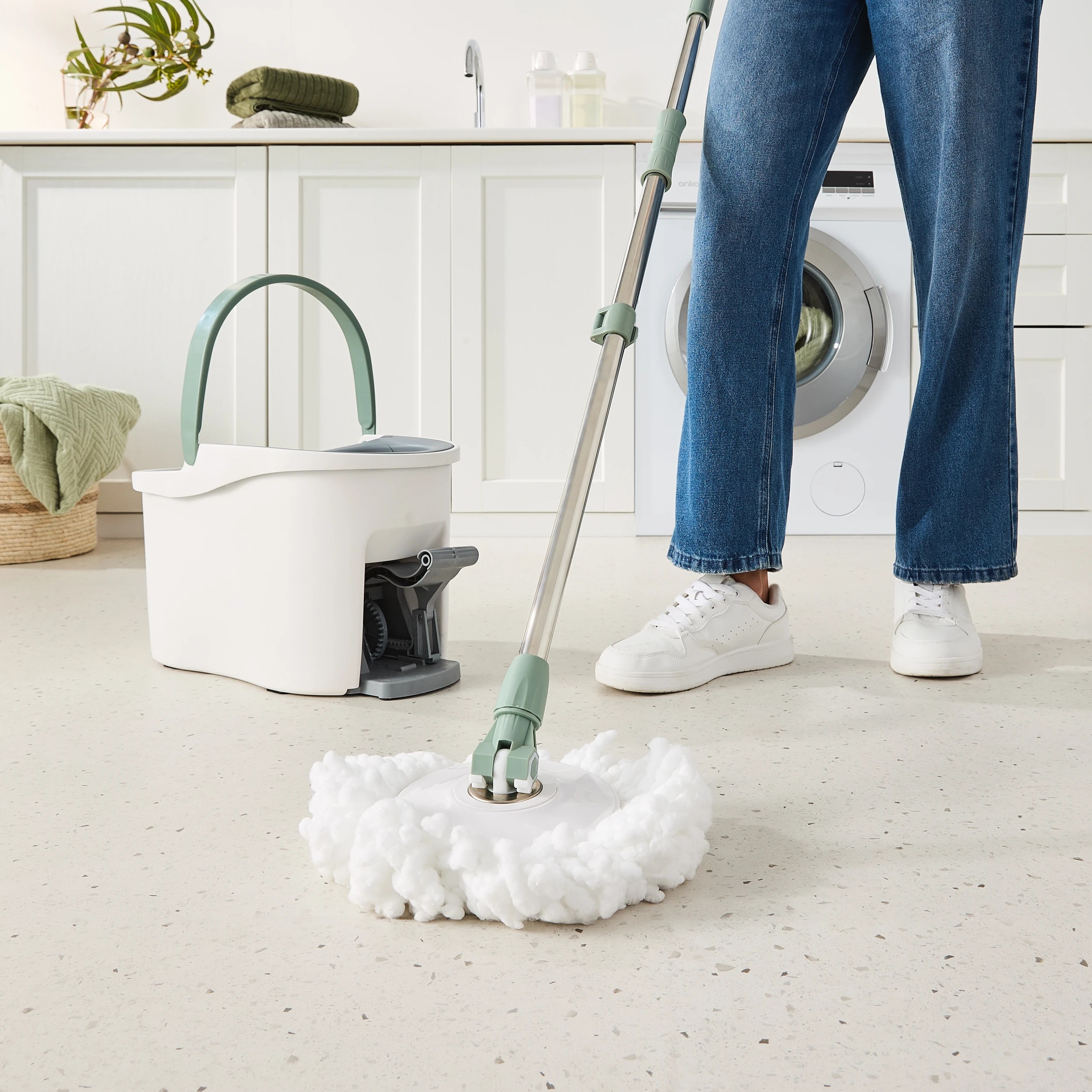 1 Spin and Pedal Mop Set, 1 of 10