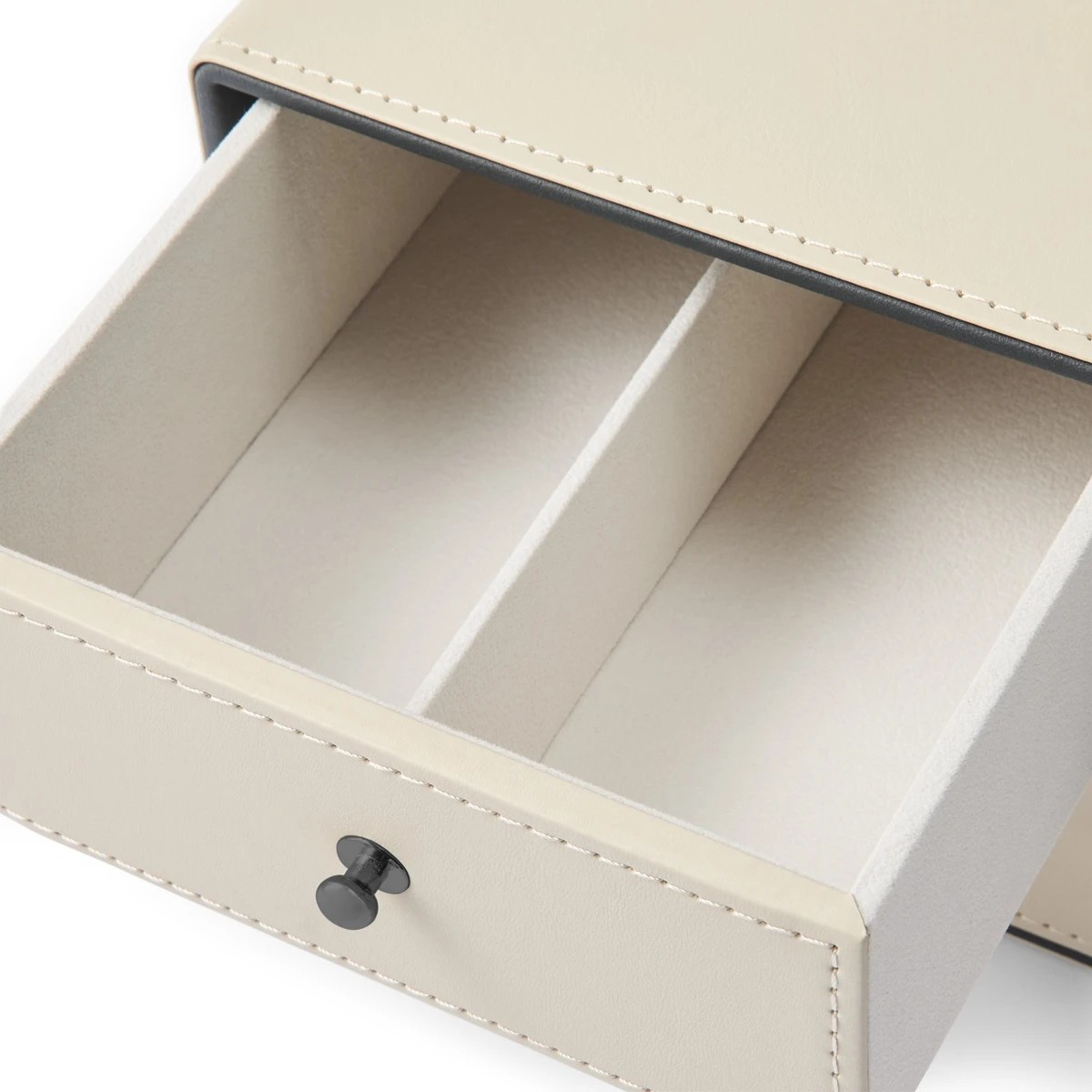 9 Lined Jewellery Box, 9 of 10