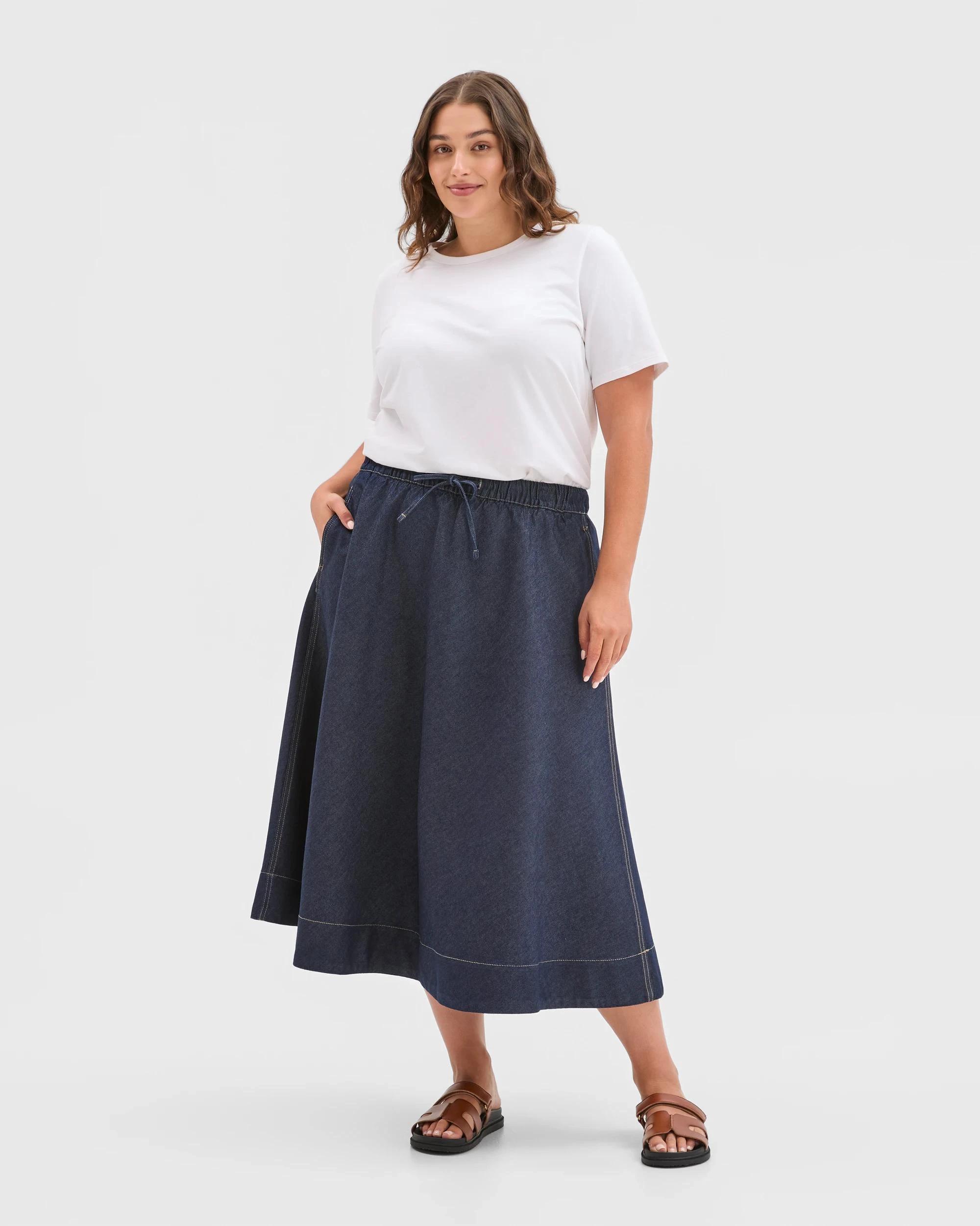 1 Target Curve Plus Size Denim Pull On Midi Skirt RINSE, 1 of 5