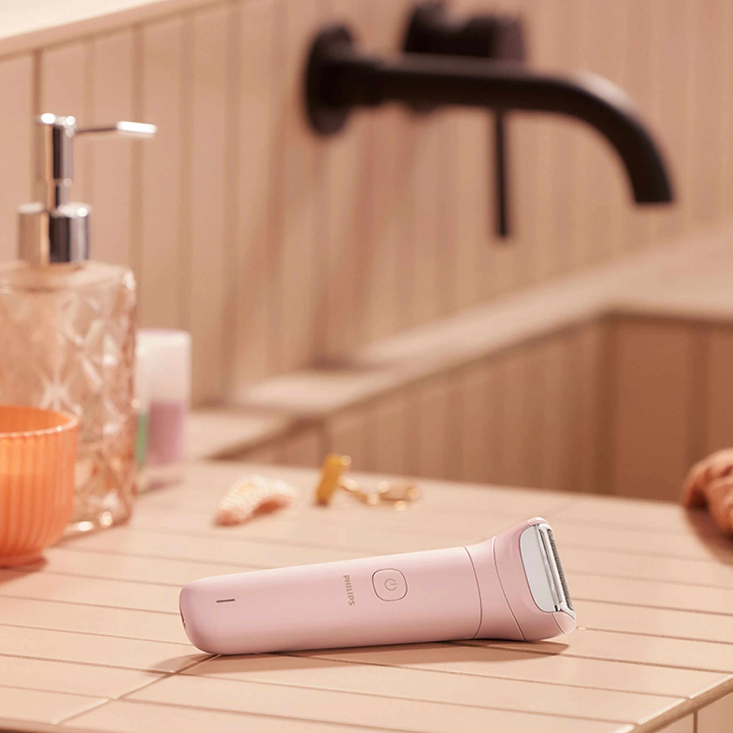 2 Philips Lady Shaver - Pink, 2 of 4