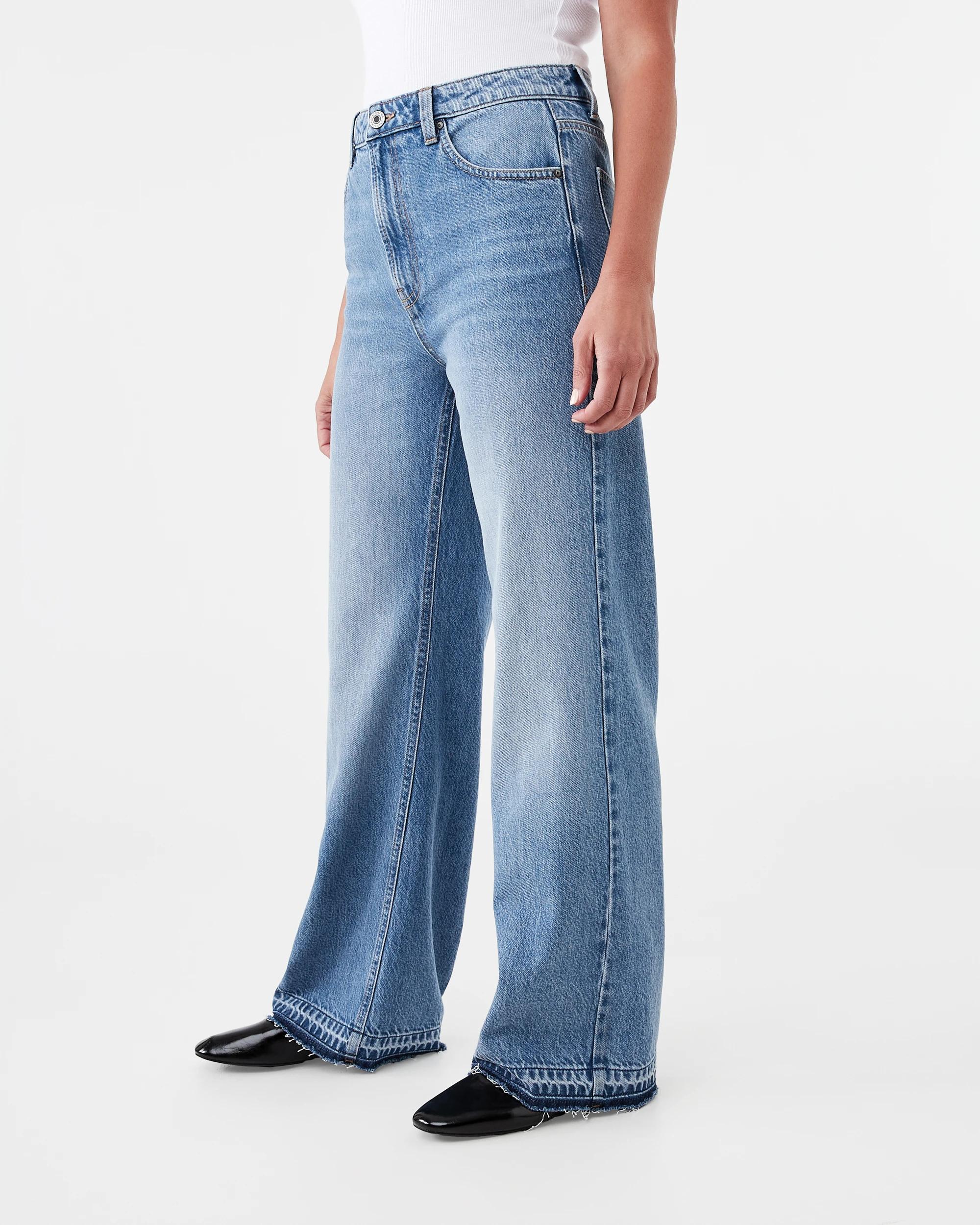 3 Straight Leg Undone Hem Jeans Mid Wash, 3 of 7