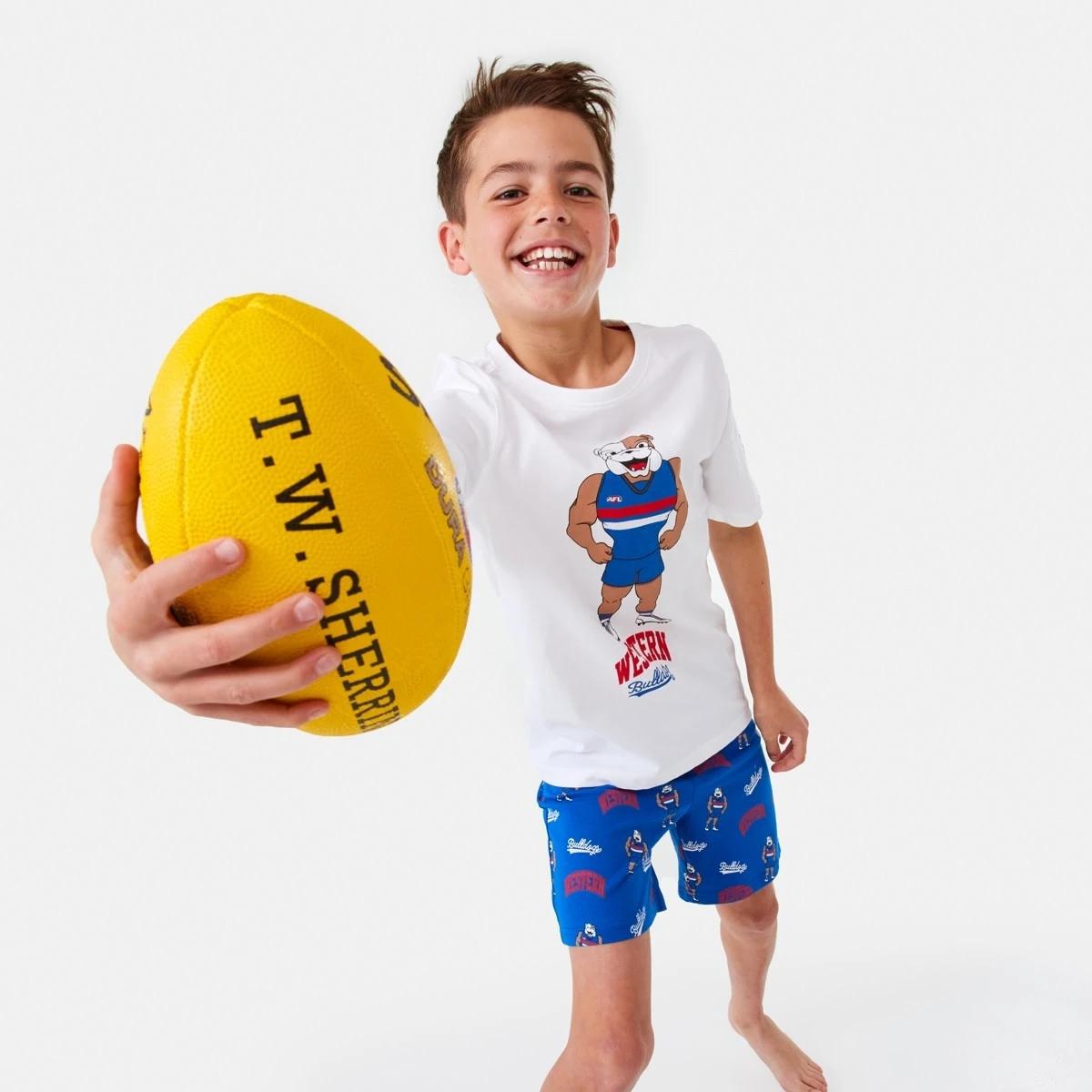 4 Active Kids AFL Pyjama Set Bulldogs, 4 of 10