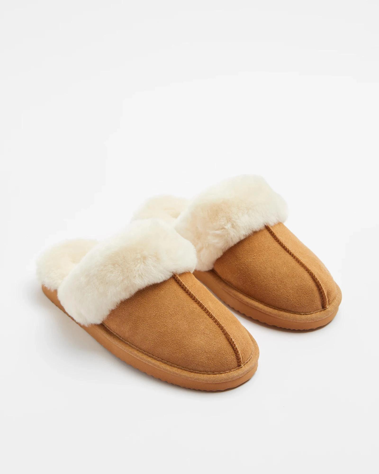3 Australian Design Ugg Boots and Slippers Womens Sheepskin and Leather Slipper Scuff CHESTNUT, 3 of 3
