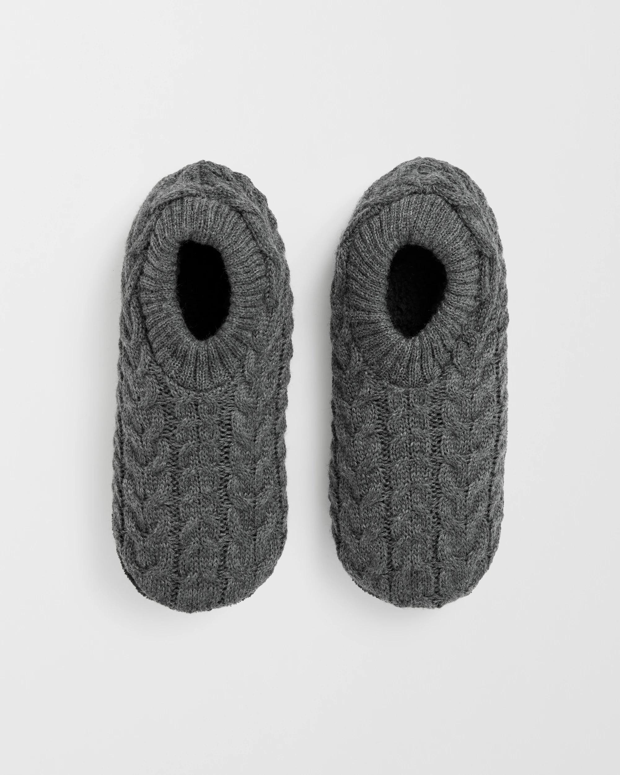 1 Target Man Slipper Socks CABLE CHARCOAL, 1 of 4