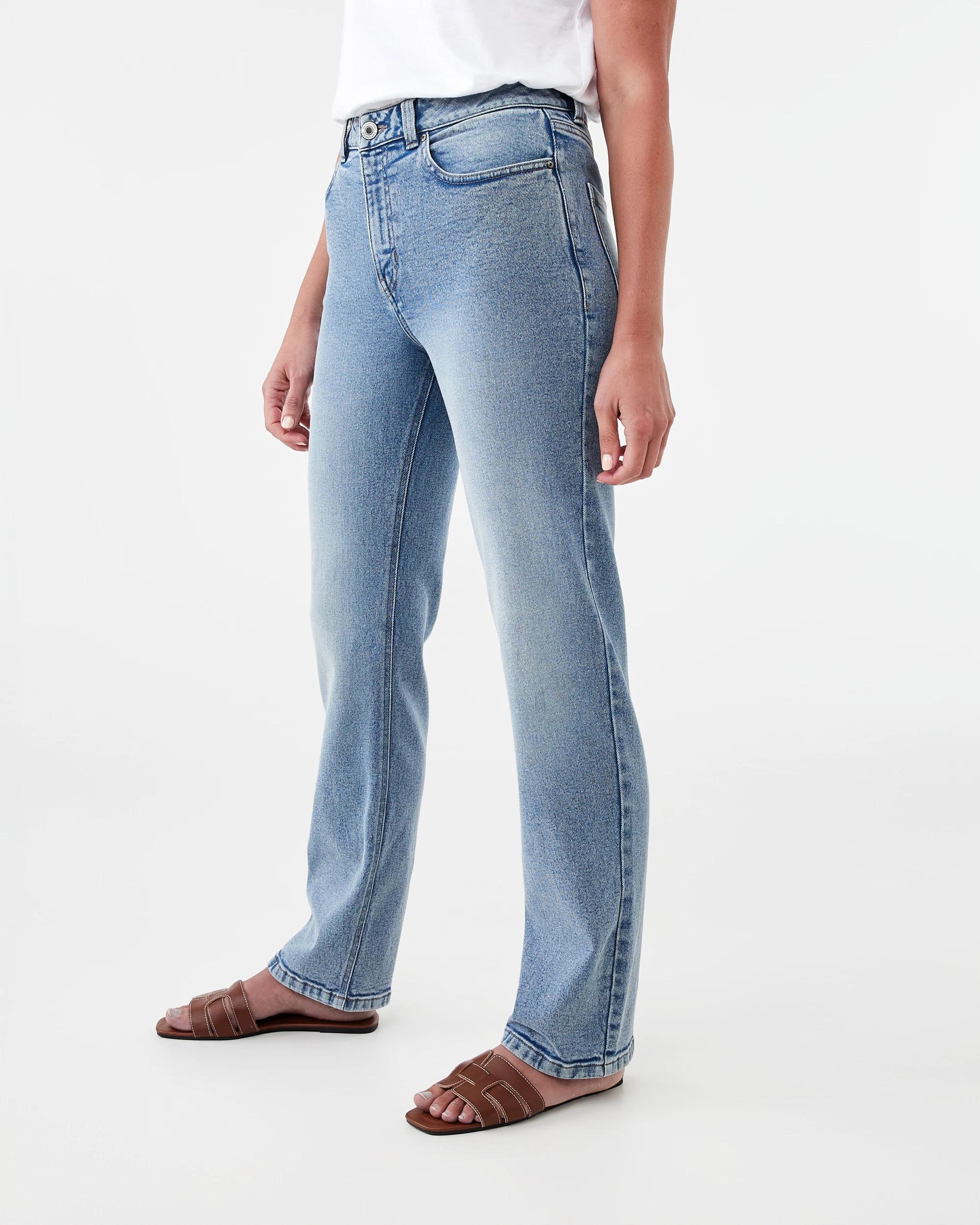 3 High Rise Straight Leg Jeans Light Wash, 3 of 8