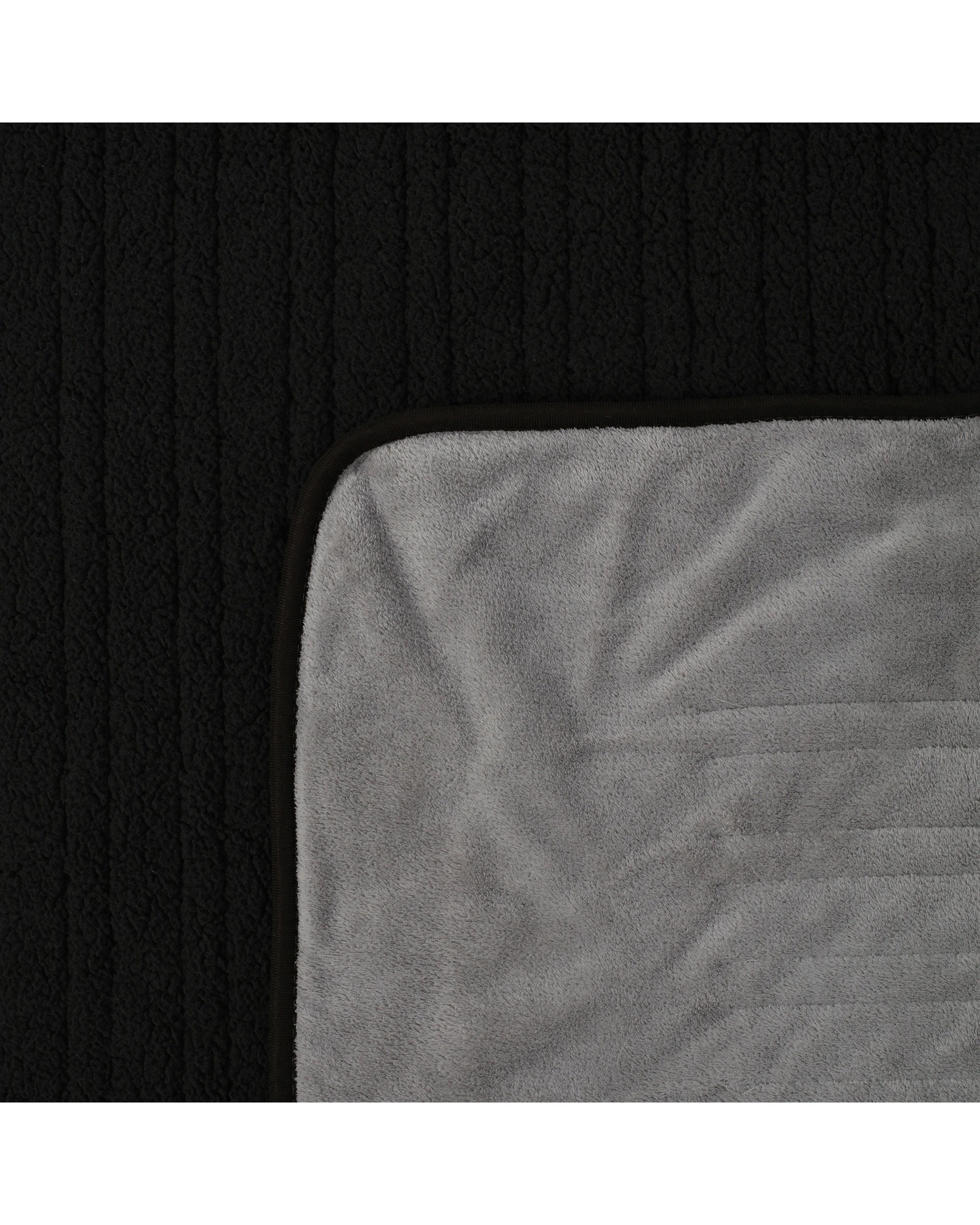 4 Dreamaker Eve Reversible Sherpa & Coral Fleece Heated Throw 180x200cm - Charcoal and Grey, 4 of 8