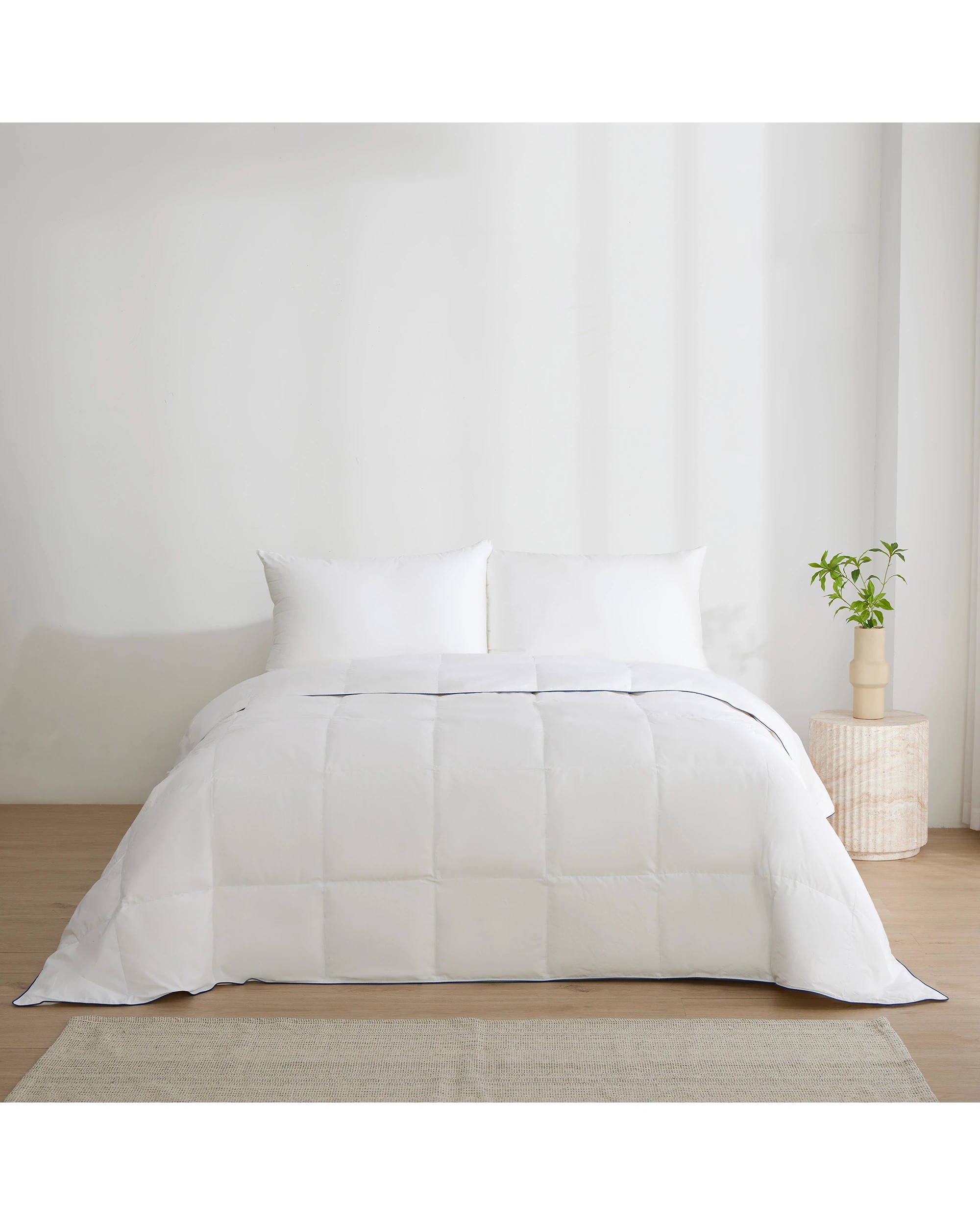 6 Dreamaker ReLoft 100% Goose Down Fibre Summer Quilt (Breathable & Lightweight) - King Single Bed - White, 6 of 9