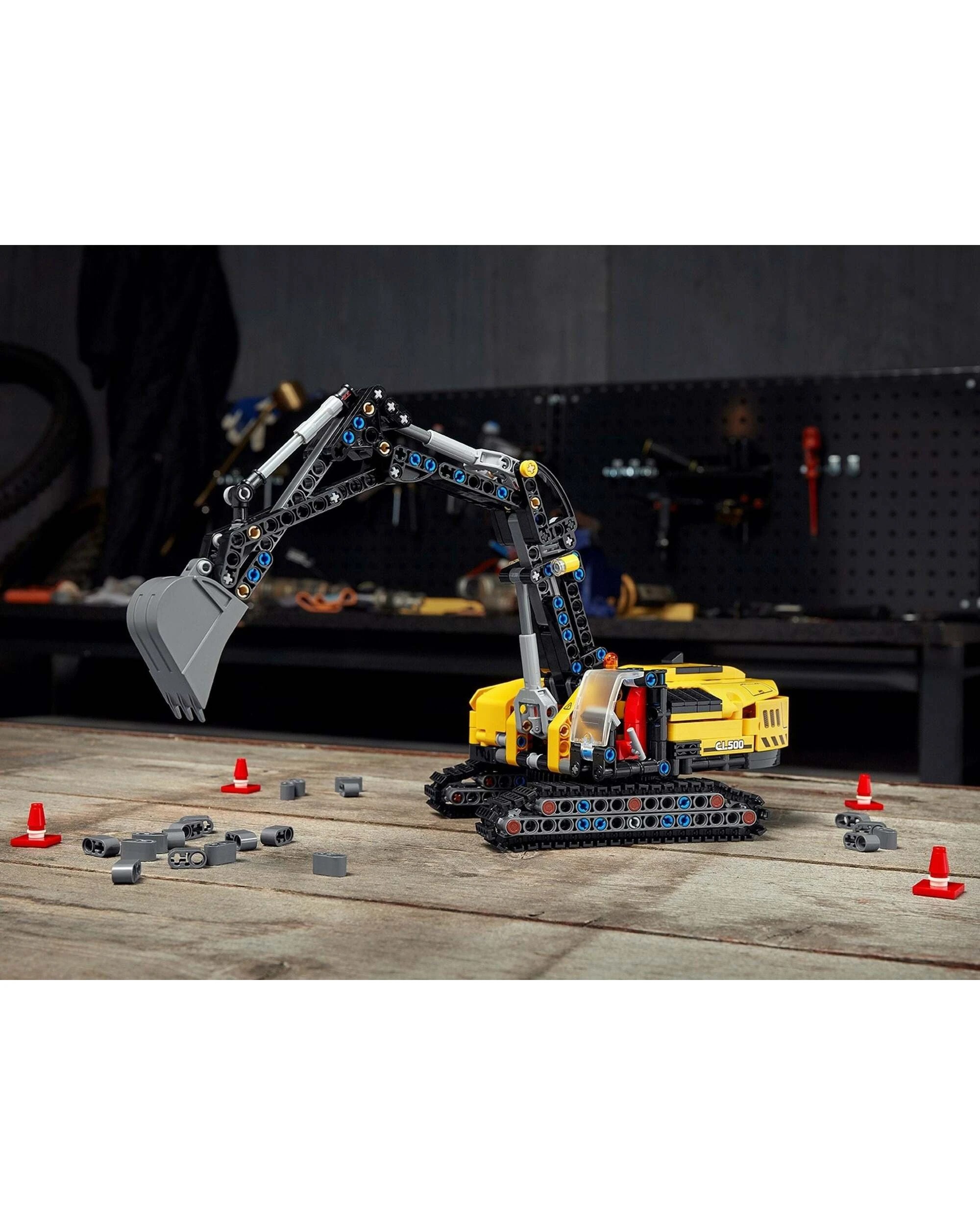 4 LEGO 42121 Heavy-Duty Excavator 2-in-1 Building Kit, 4 of 5