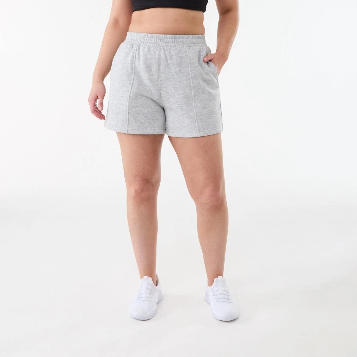 5 Active Womens Front Seam Fleece Shorts SOFT GREY MARLE, 5 of 5