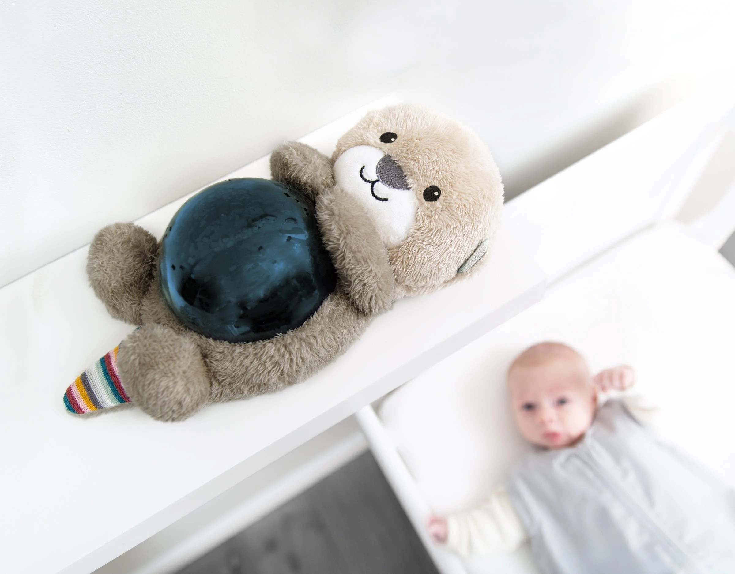 3 ZAZU Bedtime Projector - Otto The Otter With Ocean Projections, 3 of 6