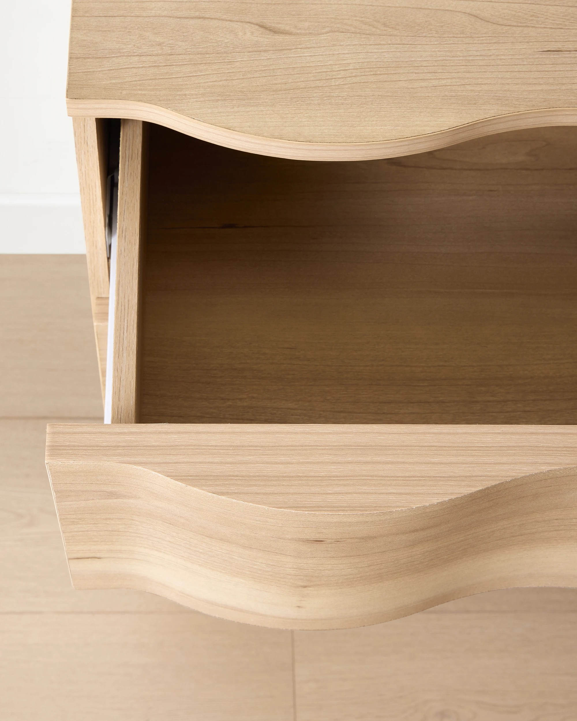 5 Ripple 3 Drawer Chest - Light Oak, 5 of 6