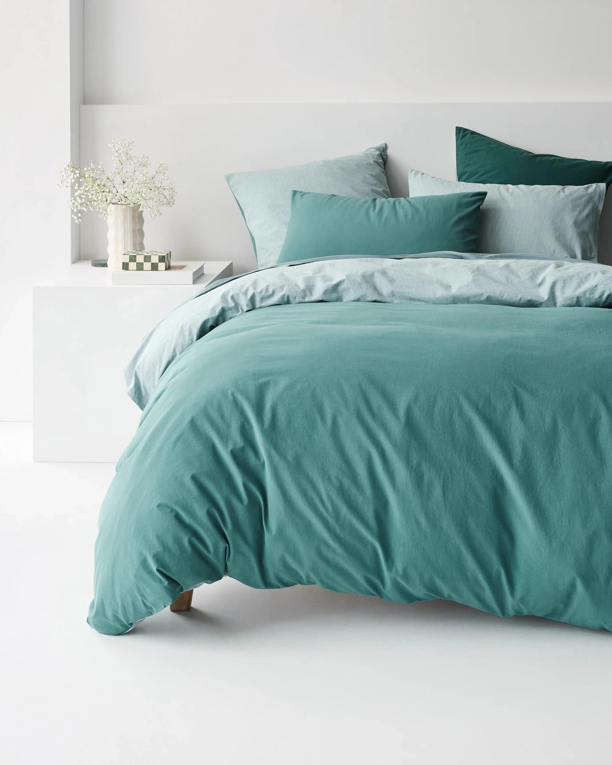 1 Arlo Cotton Stonewash Quilt Cover Set - Queen Bed - Green, 1 of 5