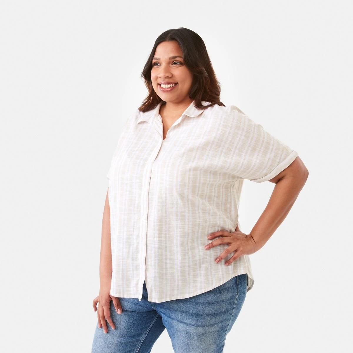 2 Curve Short Sleeve Relaxed Shirt Kate Str N, 2 of 6