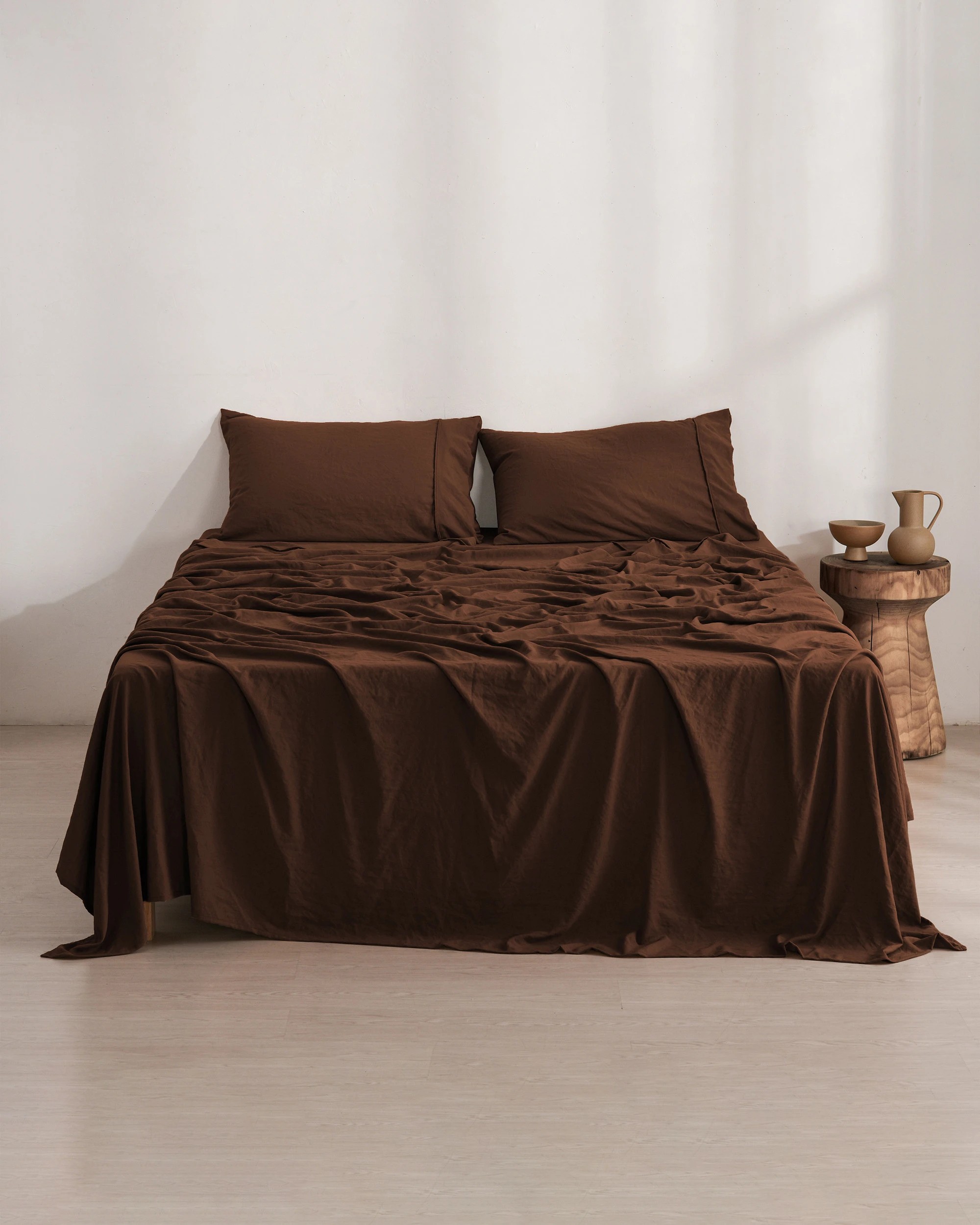 9 Dreamaker Superfine Washed Microfibre Sheet Set - Super King Bed - Chocolate, 9 of 10