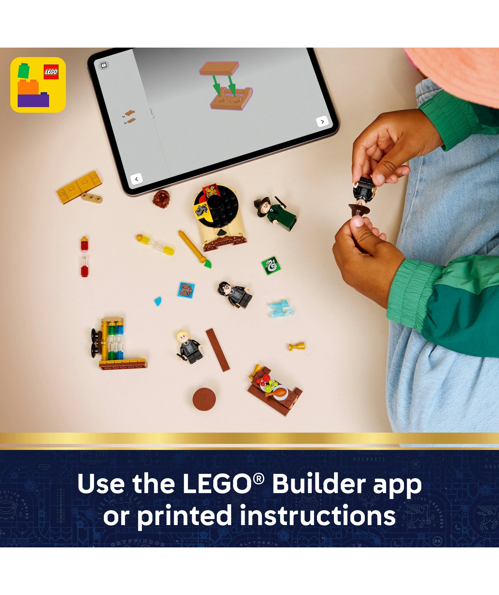 7 LEGO Harry Potter Hogwarts Castle: Sorting Hat Ceremony 76460, 7 of 10