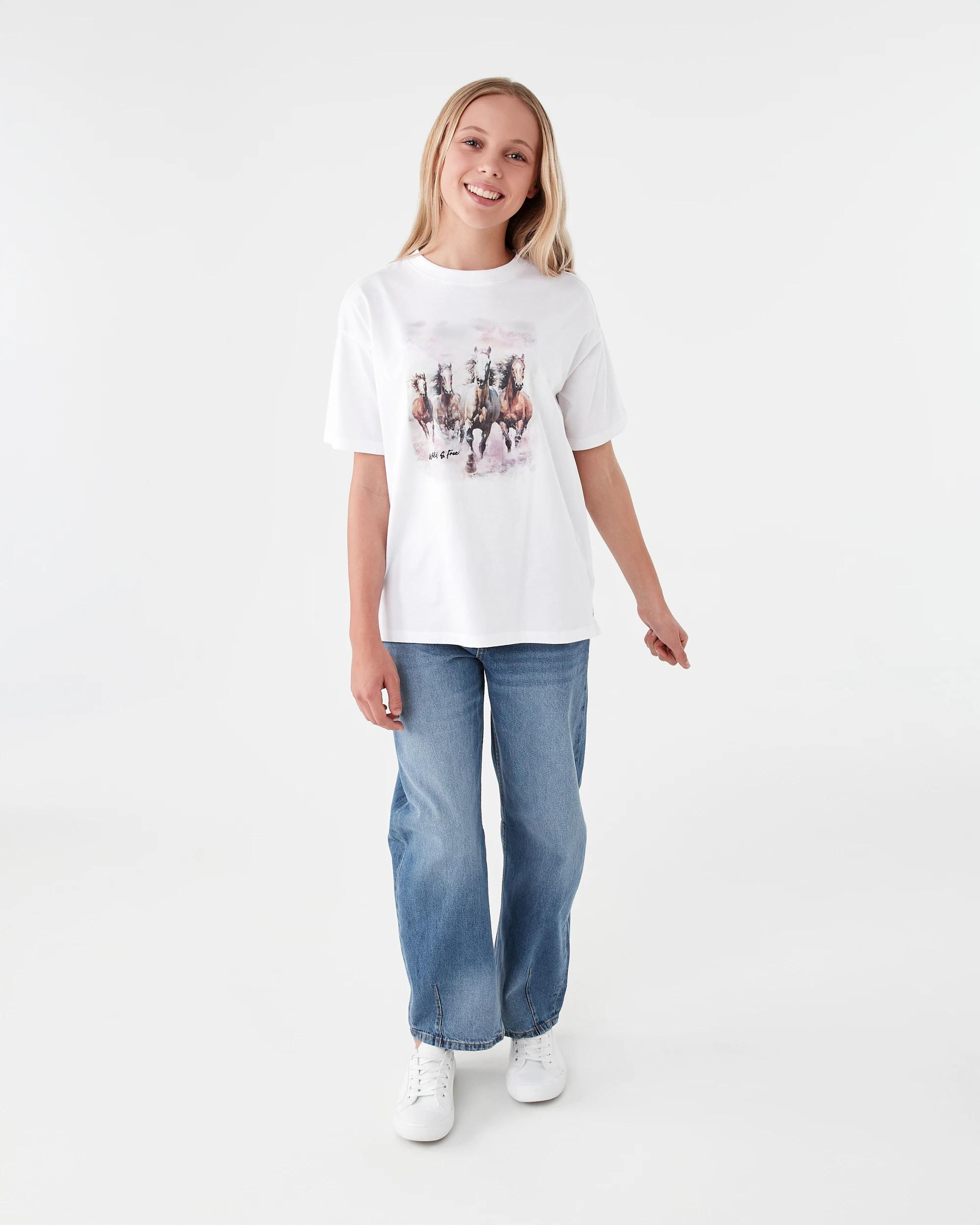 7 Oversized T-shirt Wht Horses, 7 of 8
