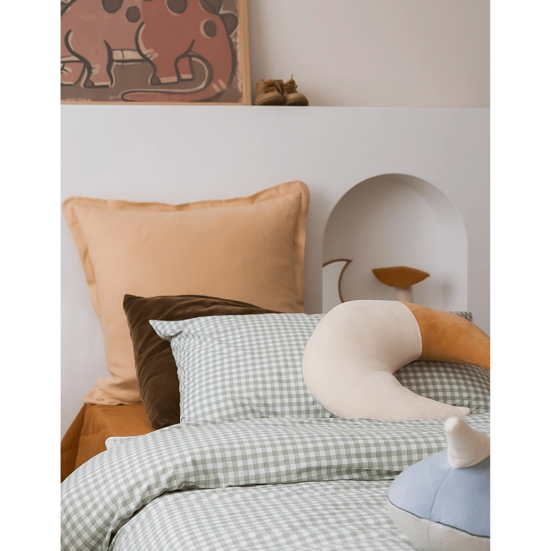 2 The Midnight Gang Sage Gingham Bed Wetting Mat - Single with wings - Green, 2 of 3