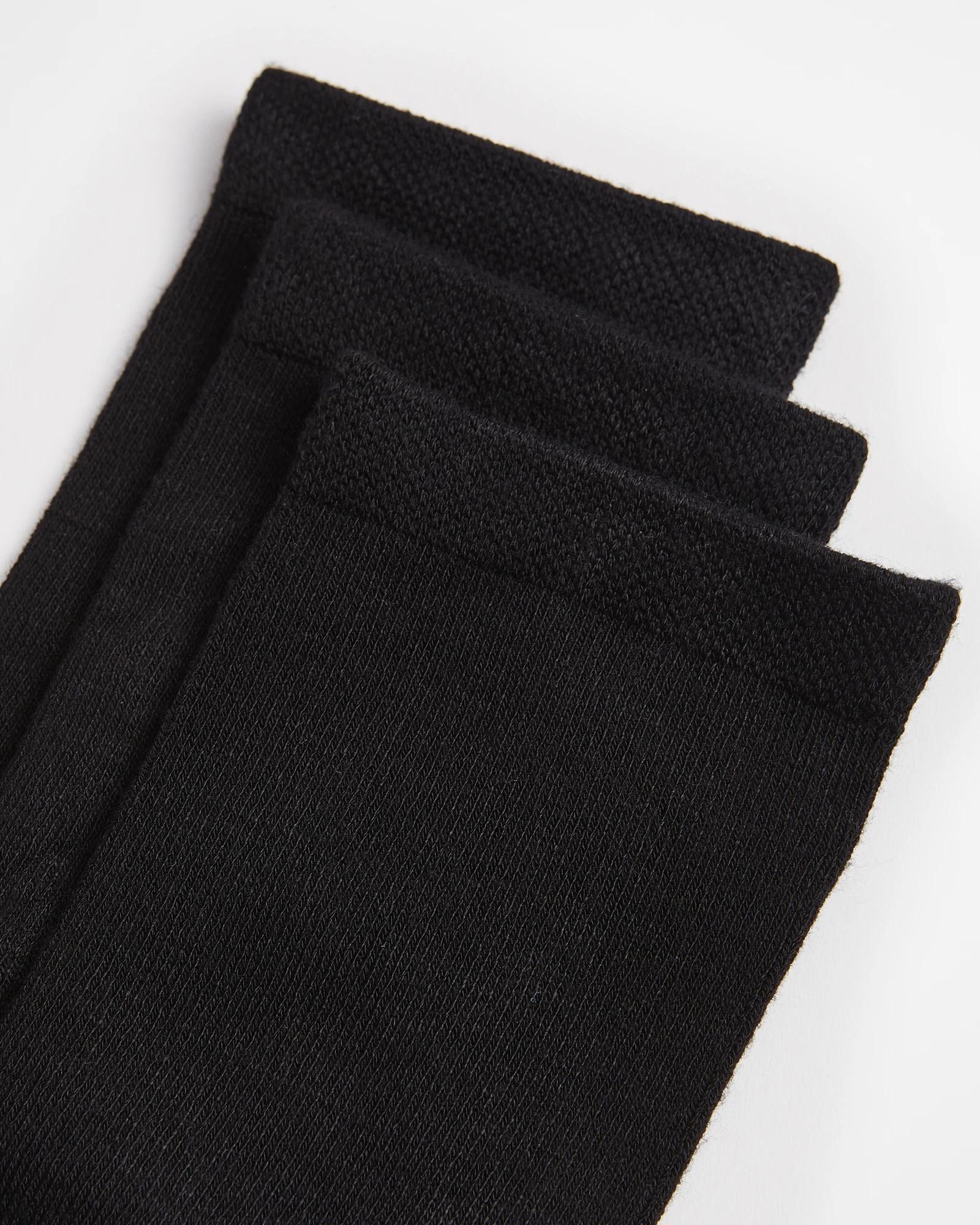 2 Target Woman 3 Pack Bamboo Crew Socks BLACK, 2 of 6