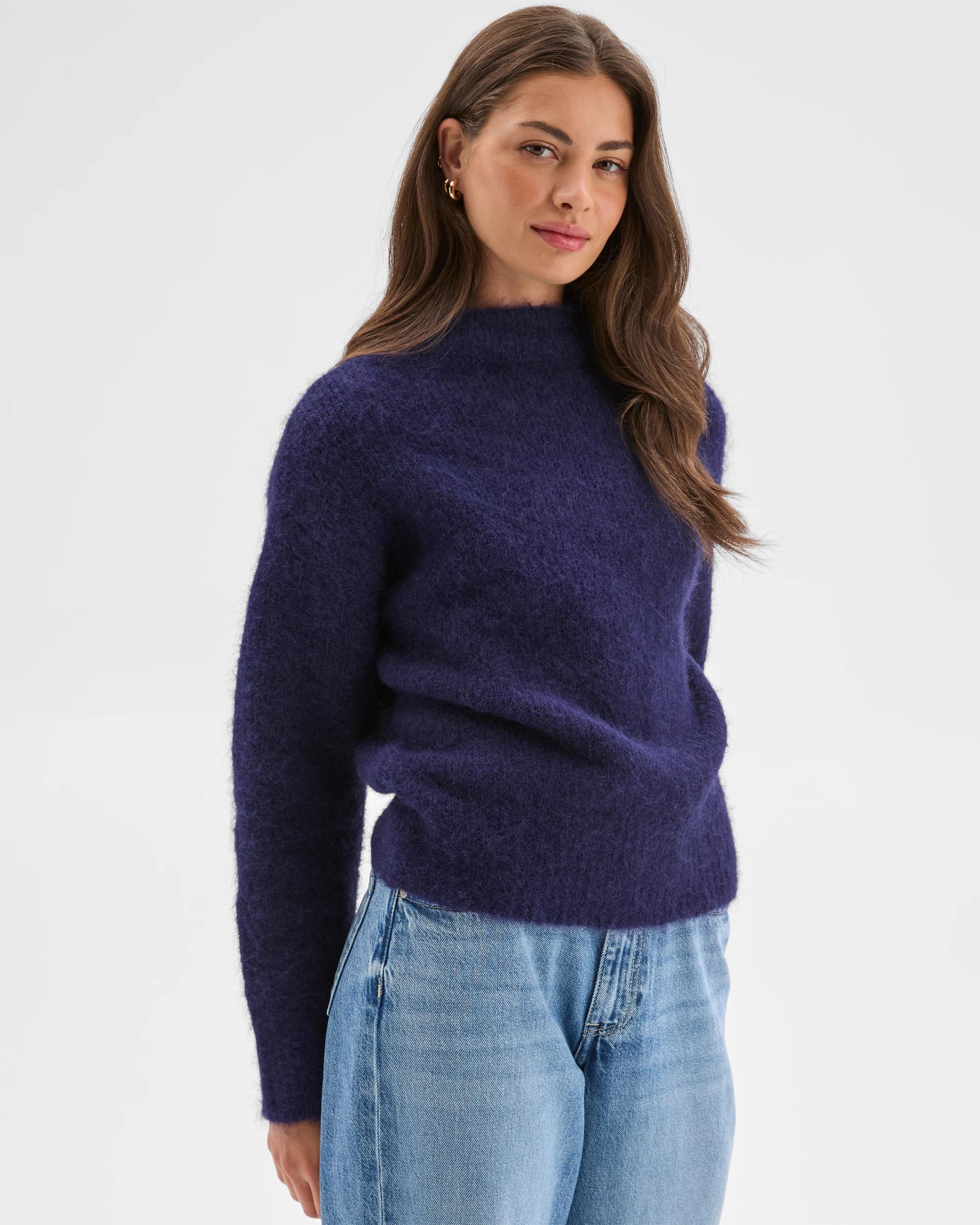 6 Target Petites Petites Plush Knit Jumper ROYAL NAVY, 6 of 7