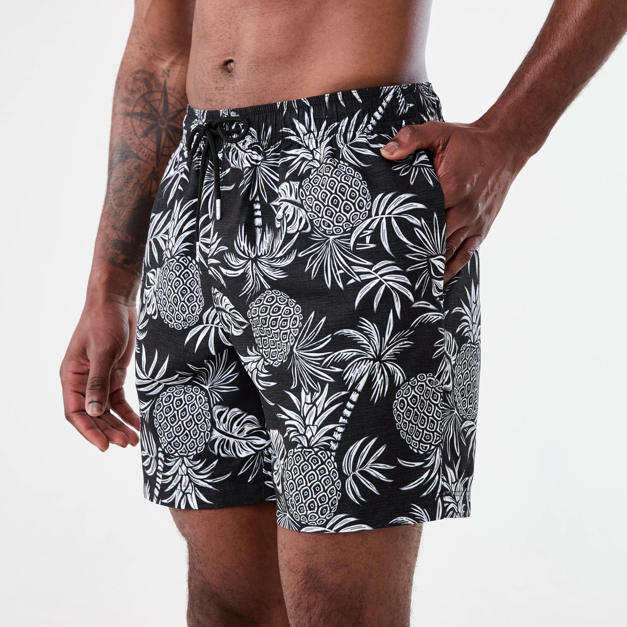2 Regular Print Boardshorts Blk Pineap, 2 of 6