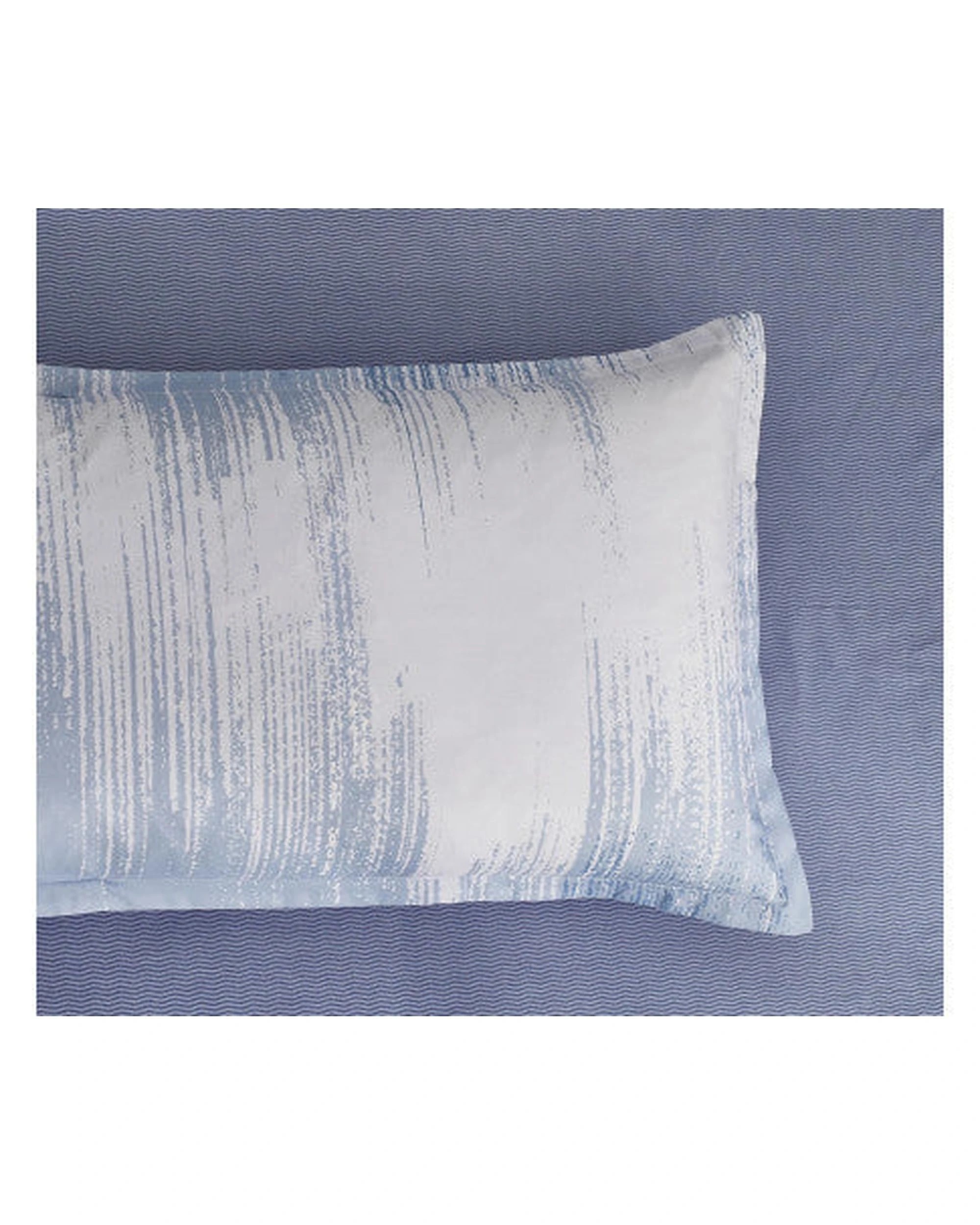 5 GIOIA CASA Chavez microfiber reversible quilt cover  - King - Blue, 5 of 6