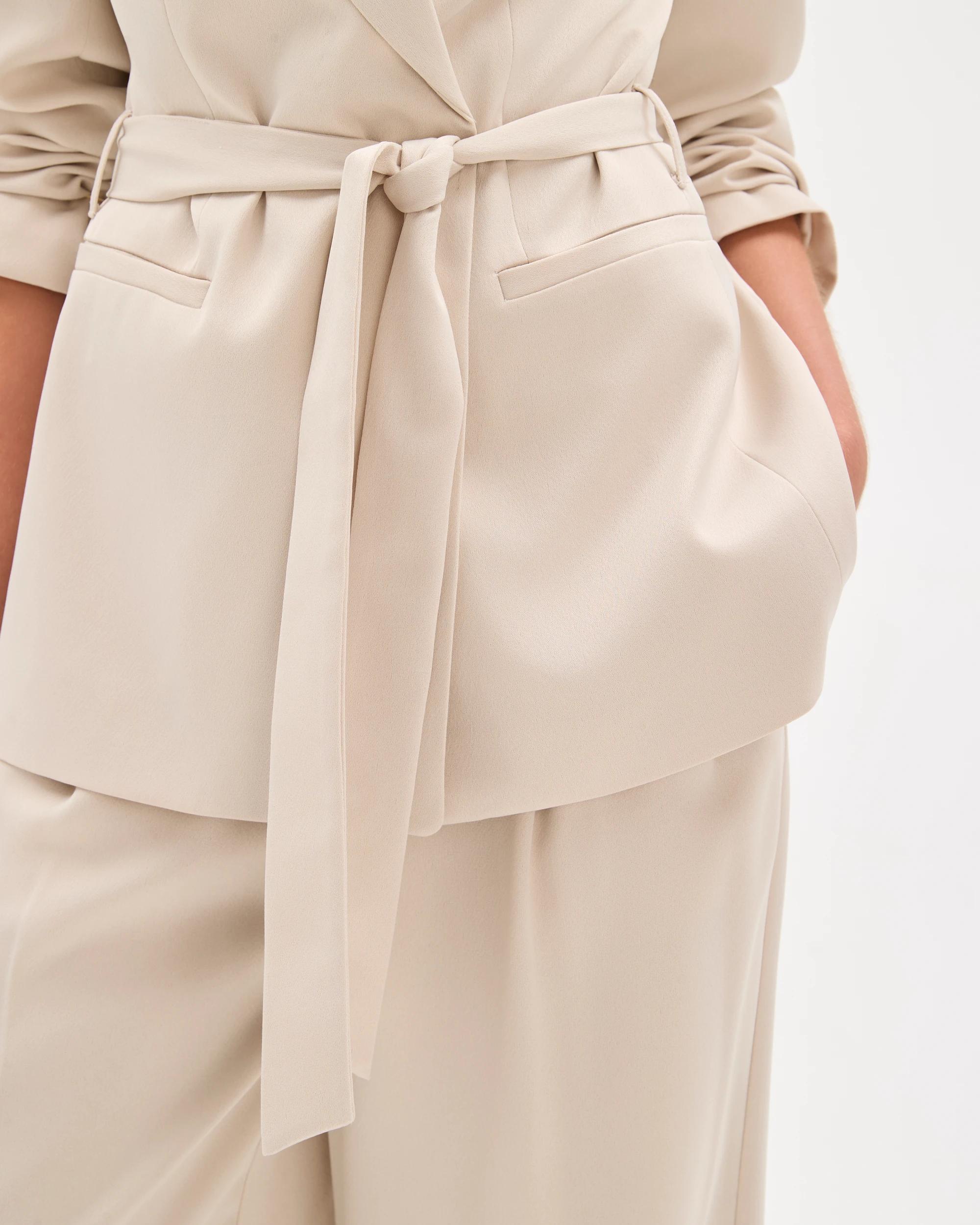 4 Target Petites Petites Tailored Satin Blazer OYSTER, 4 of 8