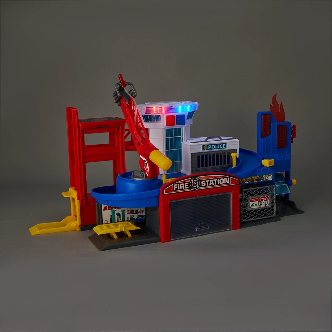 8 Lights, Sounds, Fire & Rescue Play Set, 8 of 10