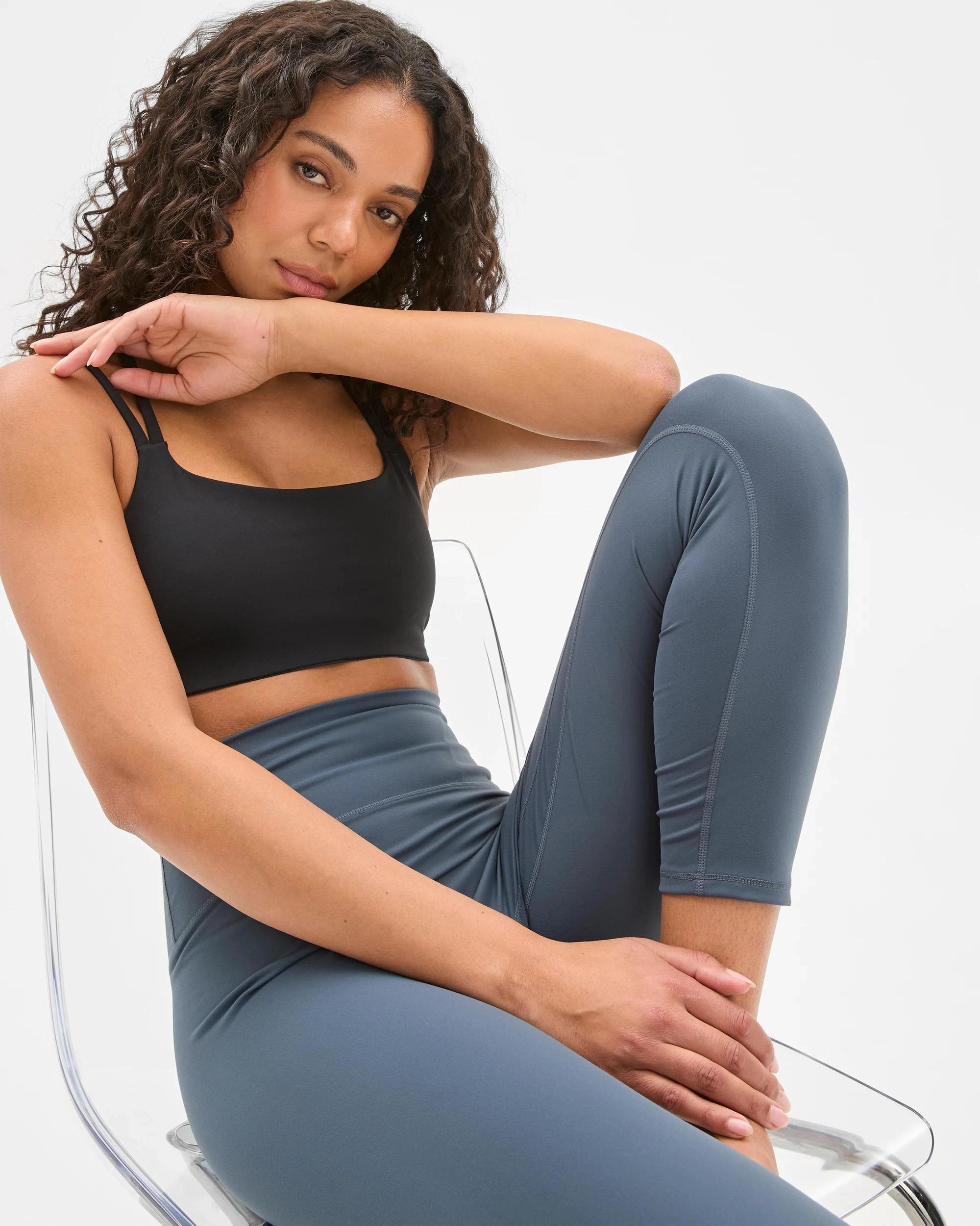 2 Target Active Studio Soft 7/8 Length Yoga Tights SMOKE, 2 of 6