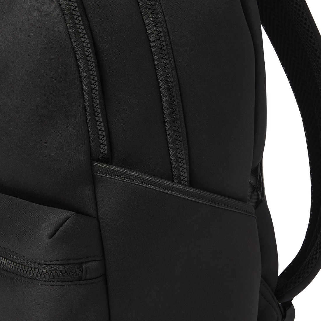 8 Neoprene Backpack - Black, 8 of 9