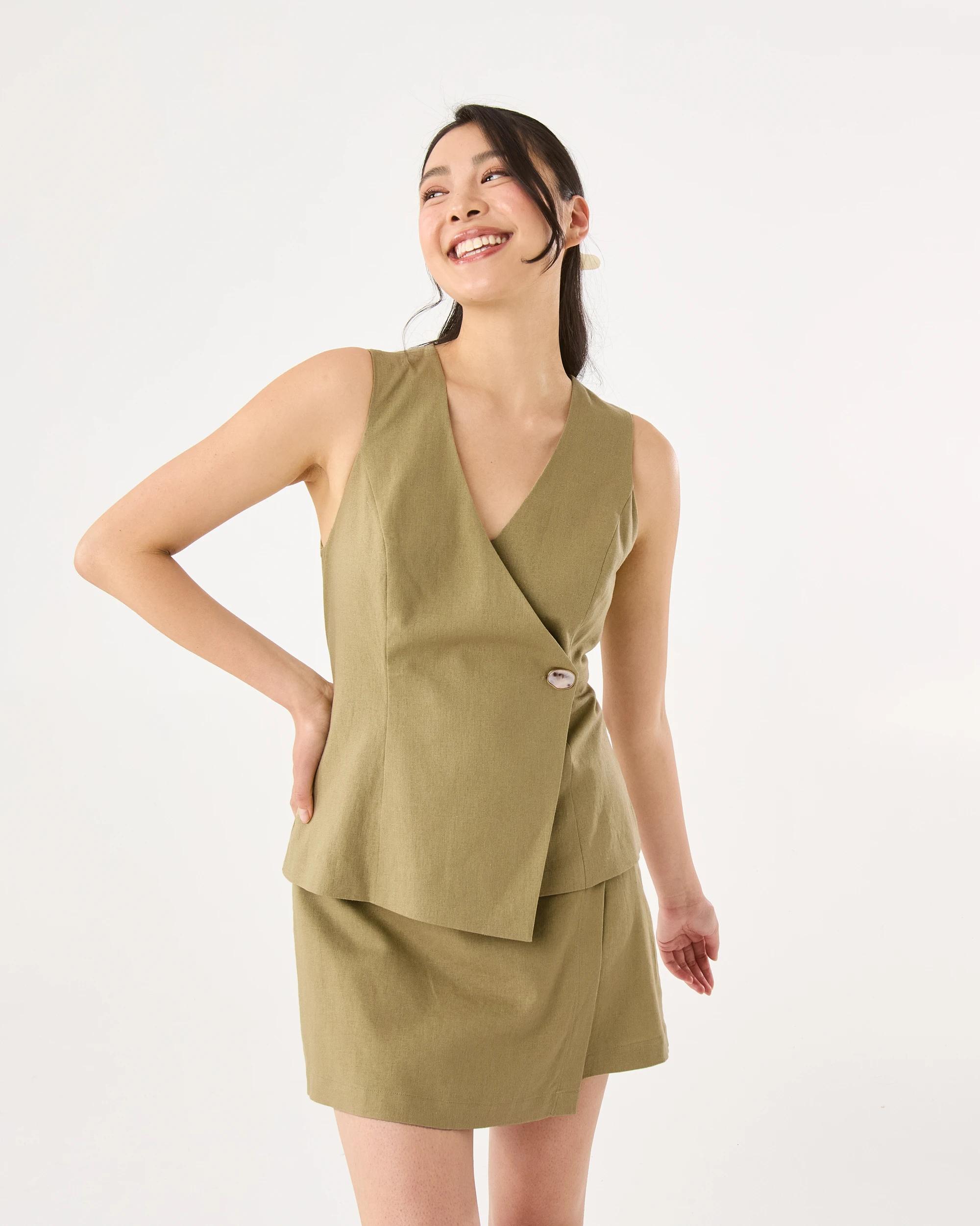 7 Button Wrap Mini Skort Urban Grn, 7 of 7