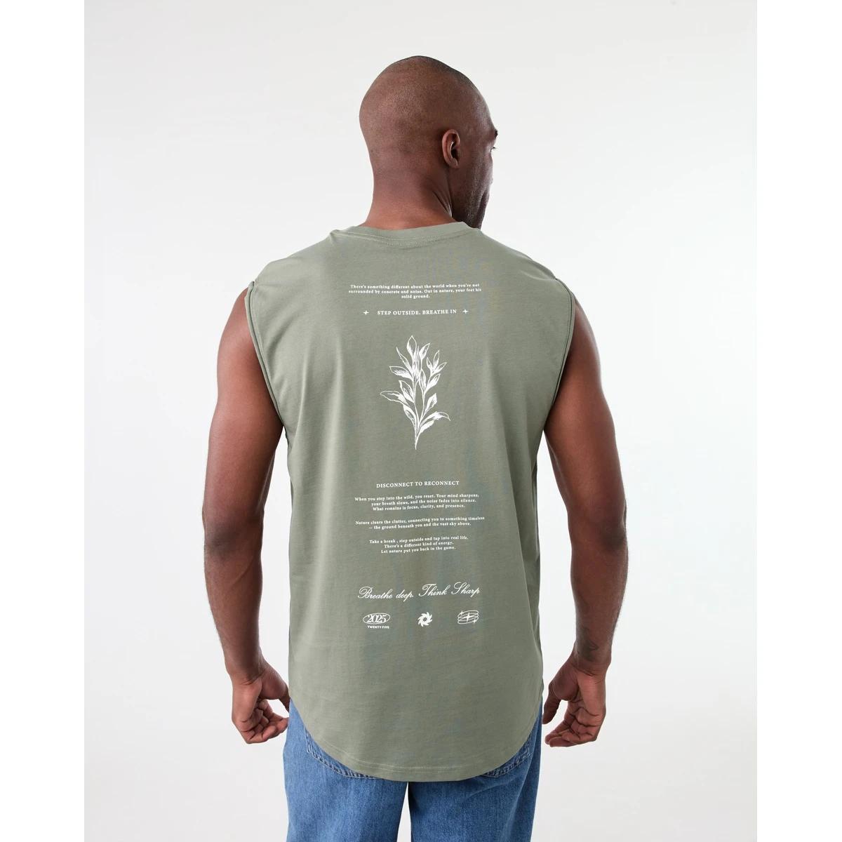 3 Graphic Curved Hem Muscle Grn Botanc, 3 of 6