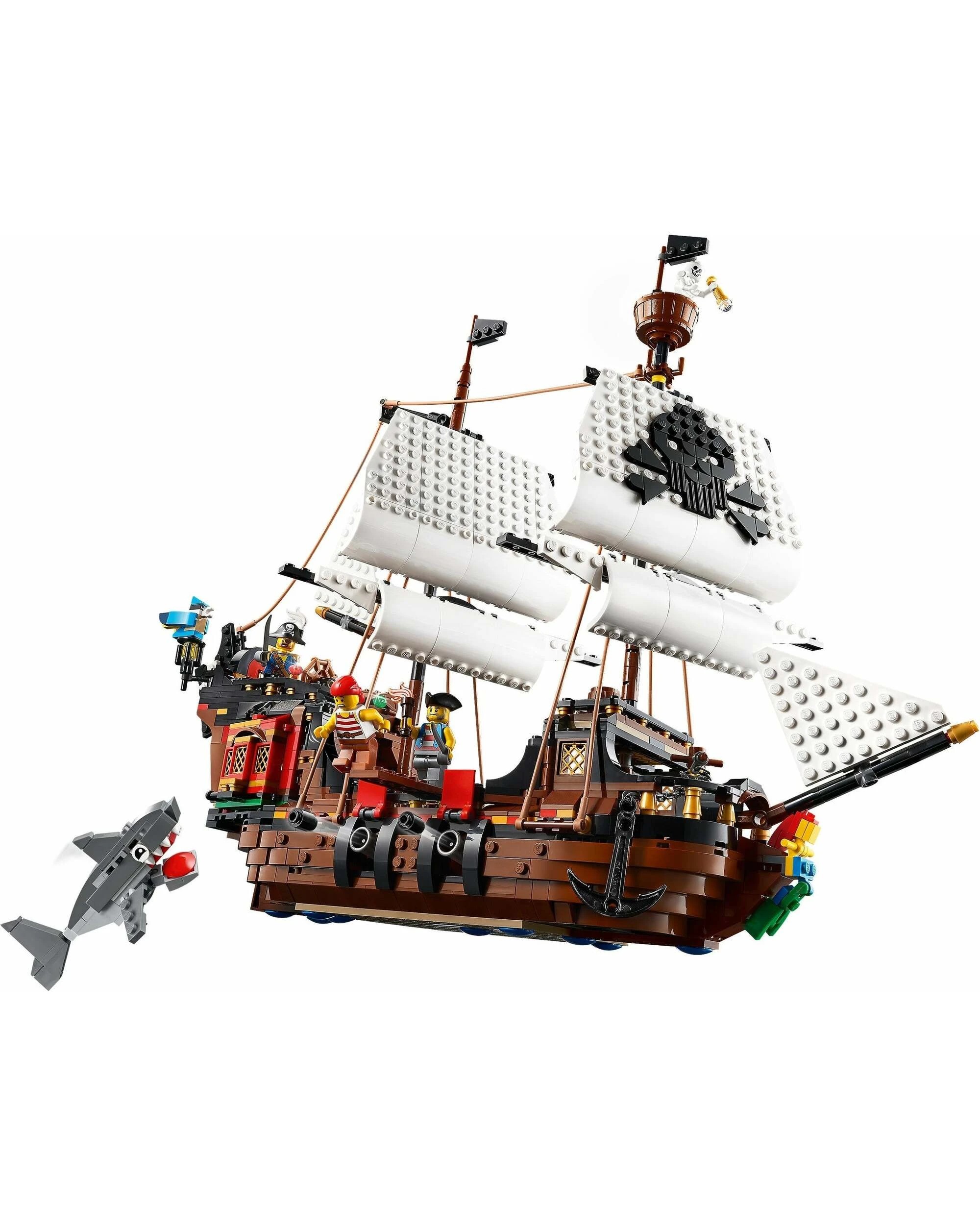 2 LEGO 31109 Creator 3 in 1 Pirate Ship, 2 of 5